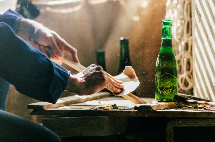 Cervezas Alhambra patrocina ESTAMPA y apoya el coleccionismo a través del proyecto "Atrévete con el Arte"