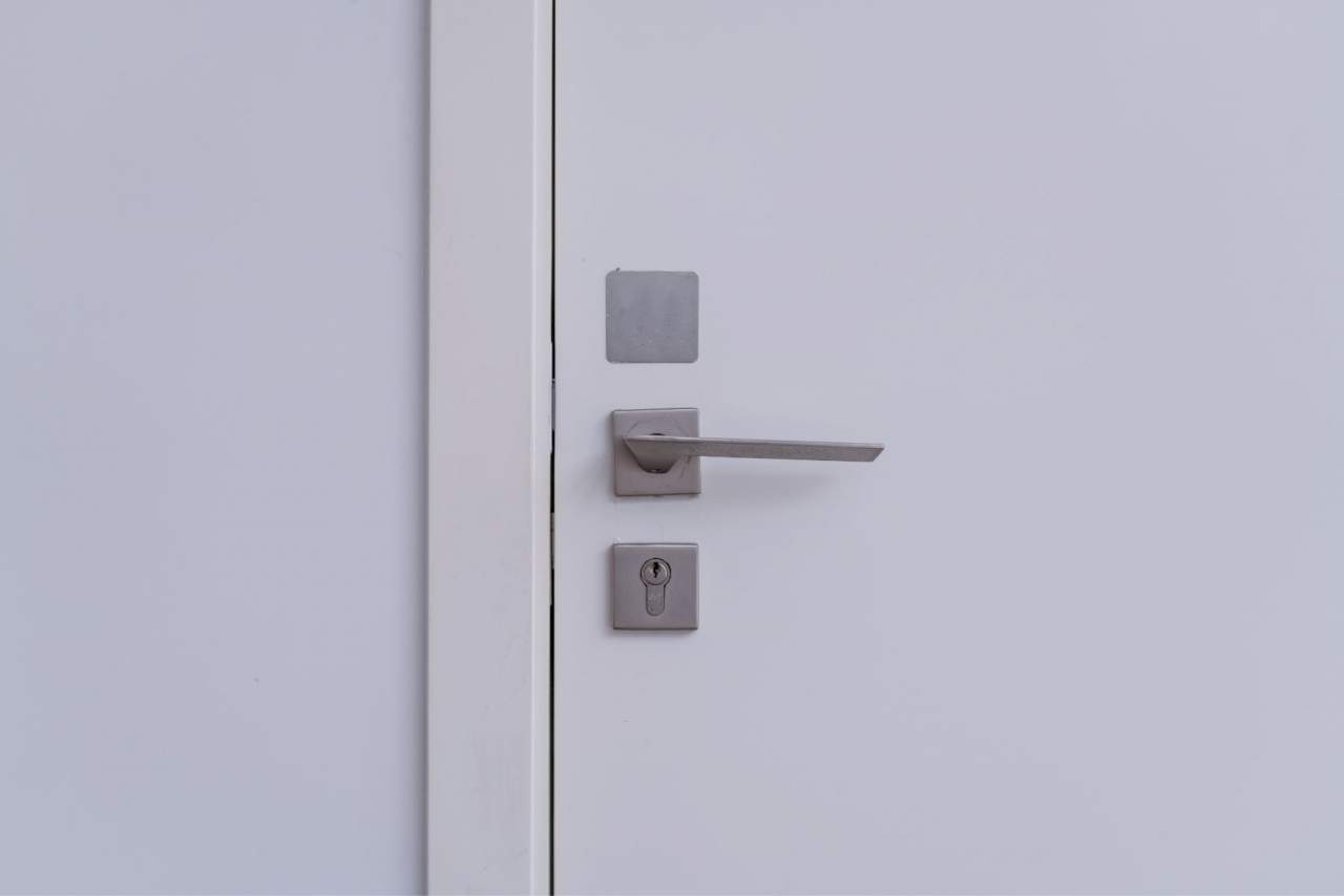 Puerta acorazada Kiuso Granada: Multiservicios Dorcas