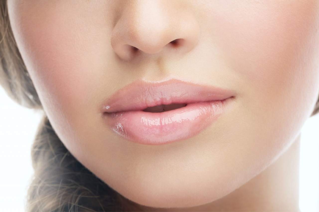 Hidratación labial con ácido hialurónico, tendencia en Clínica Fercasy