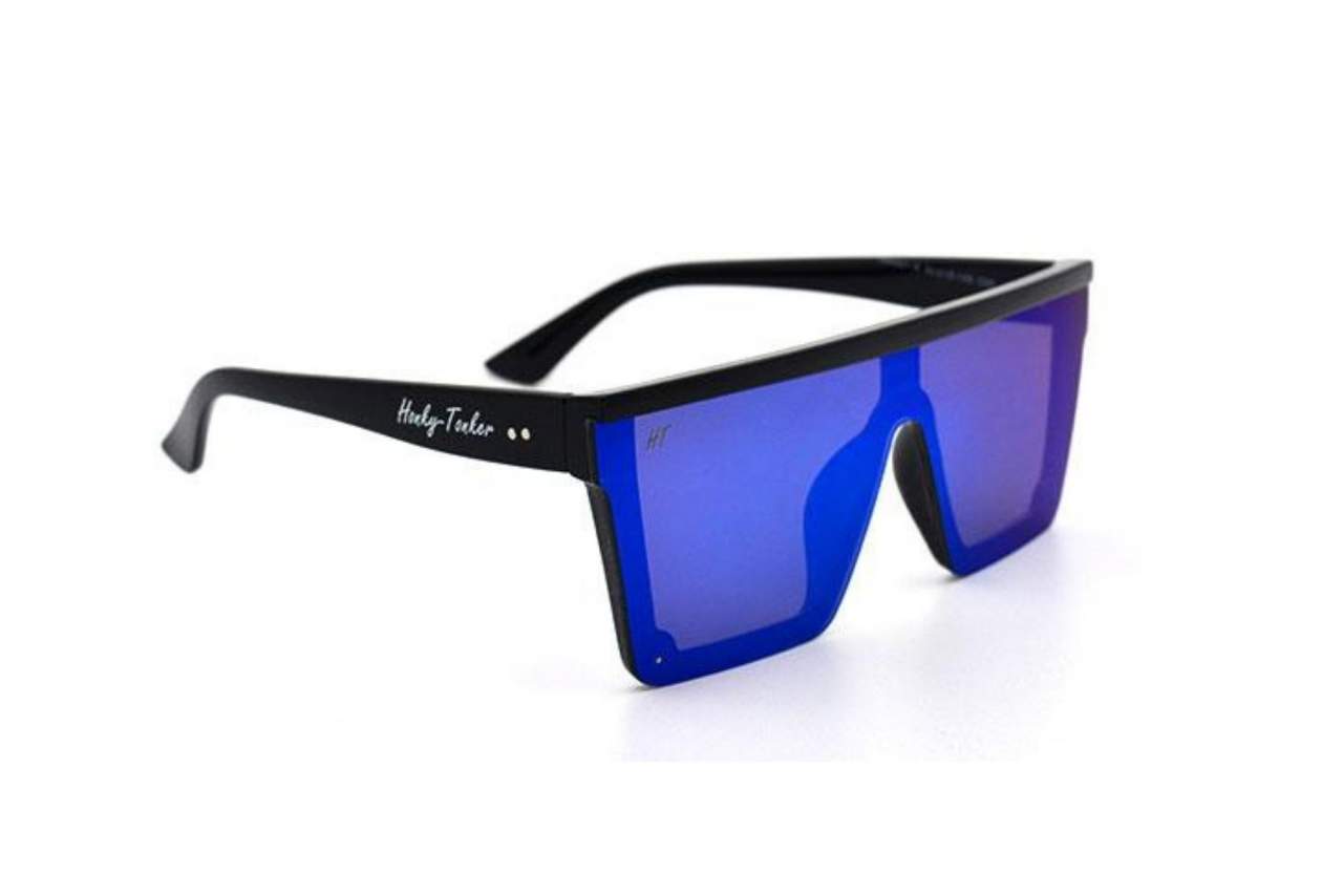 Gafas de sol cuadradas, la moda de la empresa malagueña Honky-Tonker