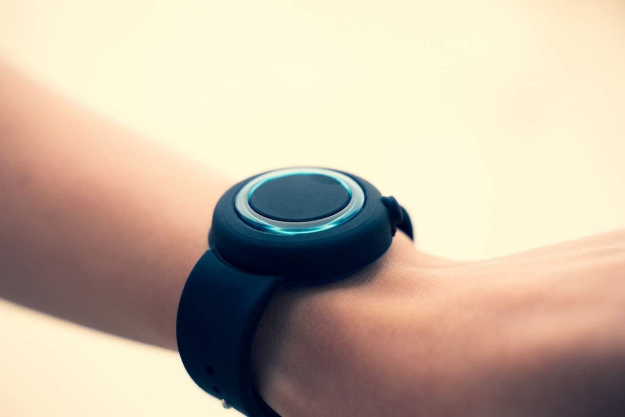 Una empresa española revoluciona la higiene de manos y el cuidado personal con una pulsera dispensadora de gel