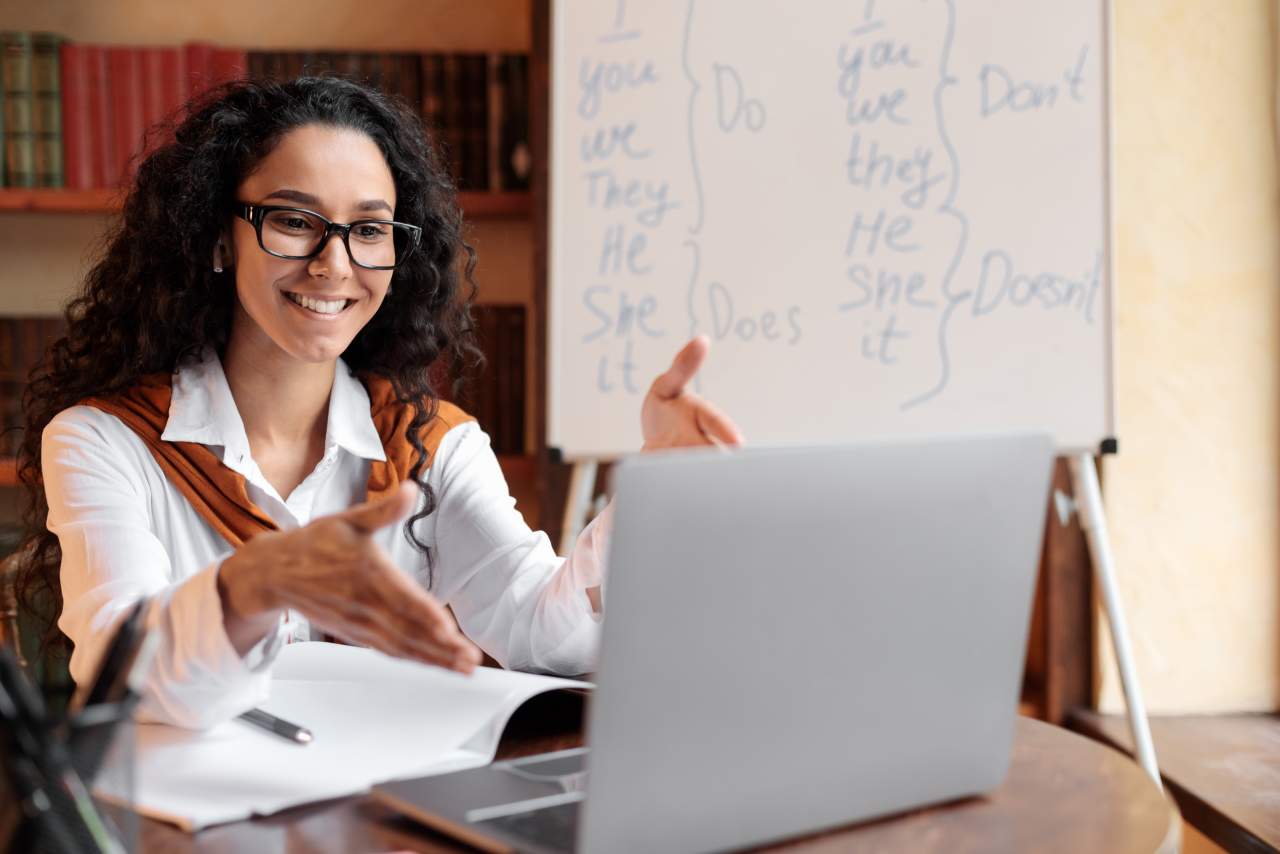 La plataforma LIA de Aula Inglés es el emprendimiento que ha ayudado a más de 6.000 personas a transformar su carrera