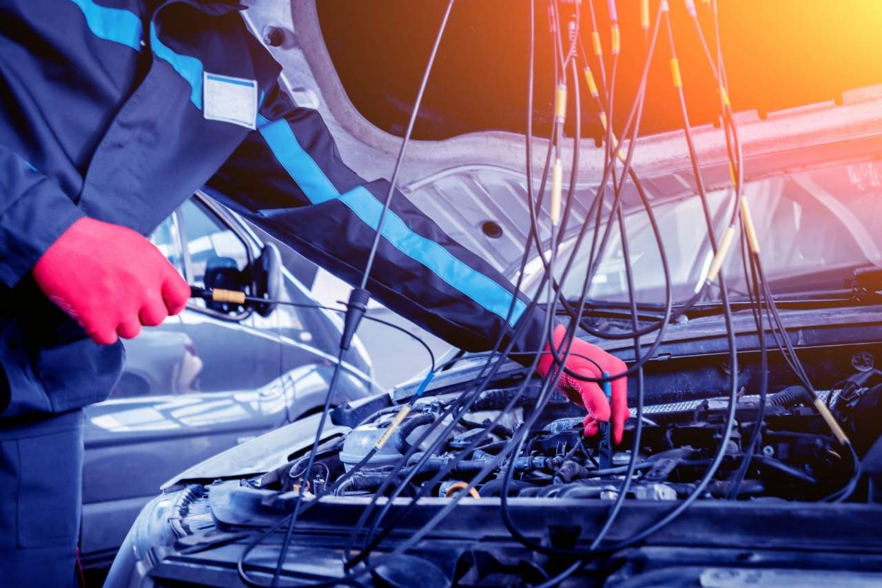 Instituto Técnico de Automoción presenta el curso de mecánica y electricidad