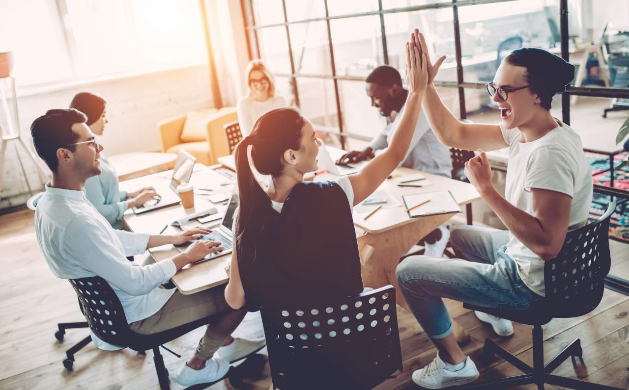 Sistemas de climatización Decke para mejorar el clima laboral en las oficinas
