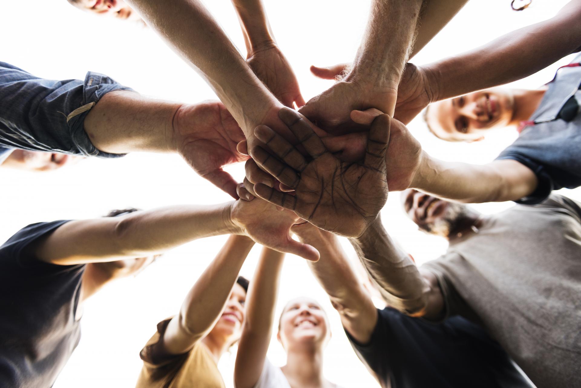 ¿Cómo mejorar el rendimiento de los equipos de trabajo? Mediante la mentalidad estratégica y la motivación con WIT Trainers
