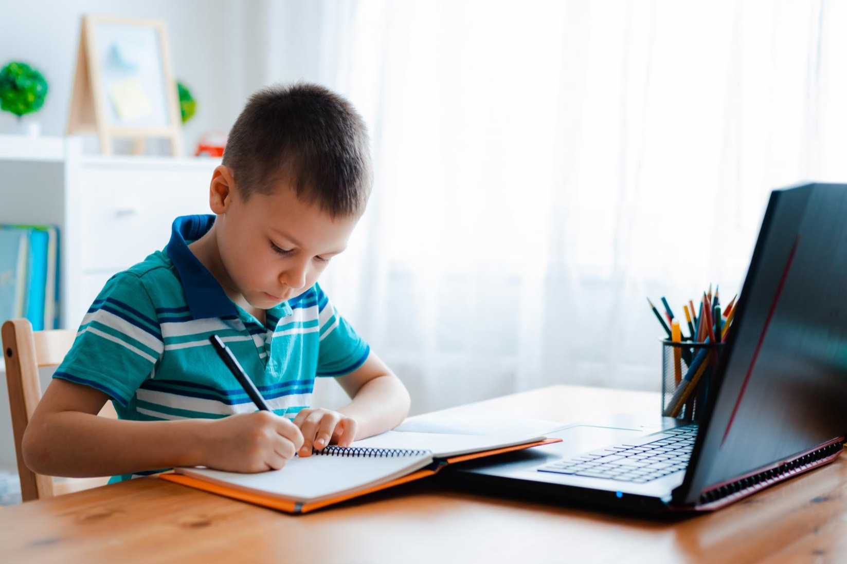 Aprender lenguas es mucho más fácil con los cursos de idiomas online de Saint Philip’s British School