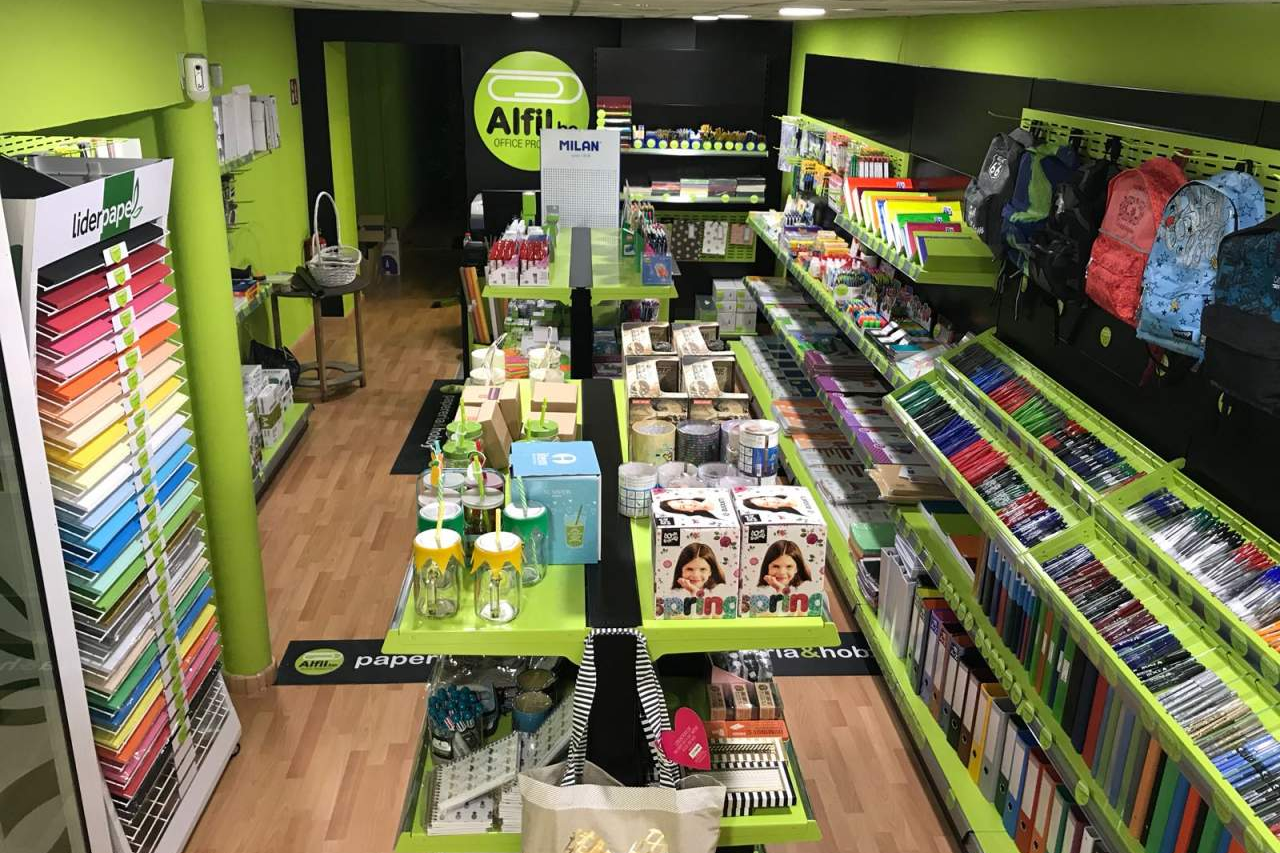 El éxito de Alfil.be, la franquicia de papelería y hobby con más de 140 franquicias operativas en 11 años