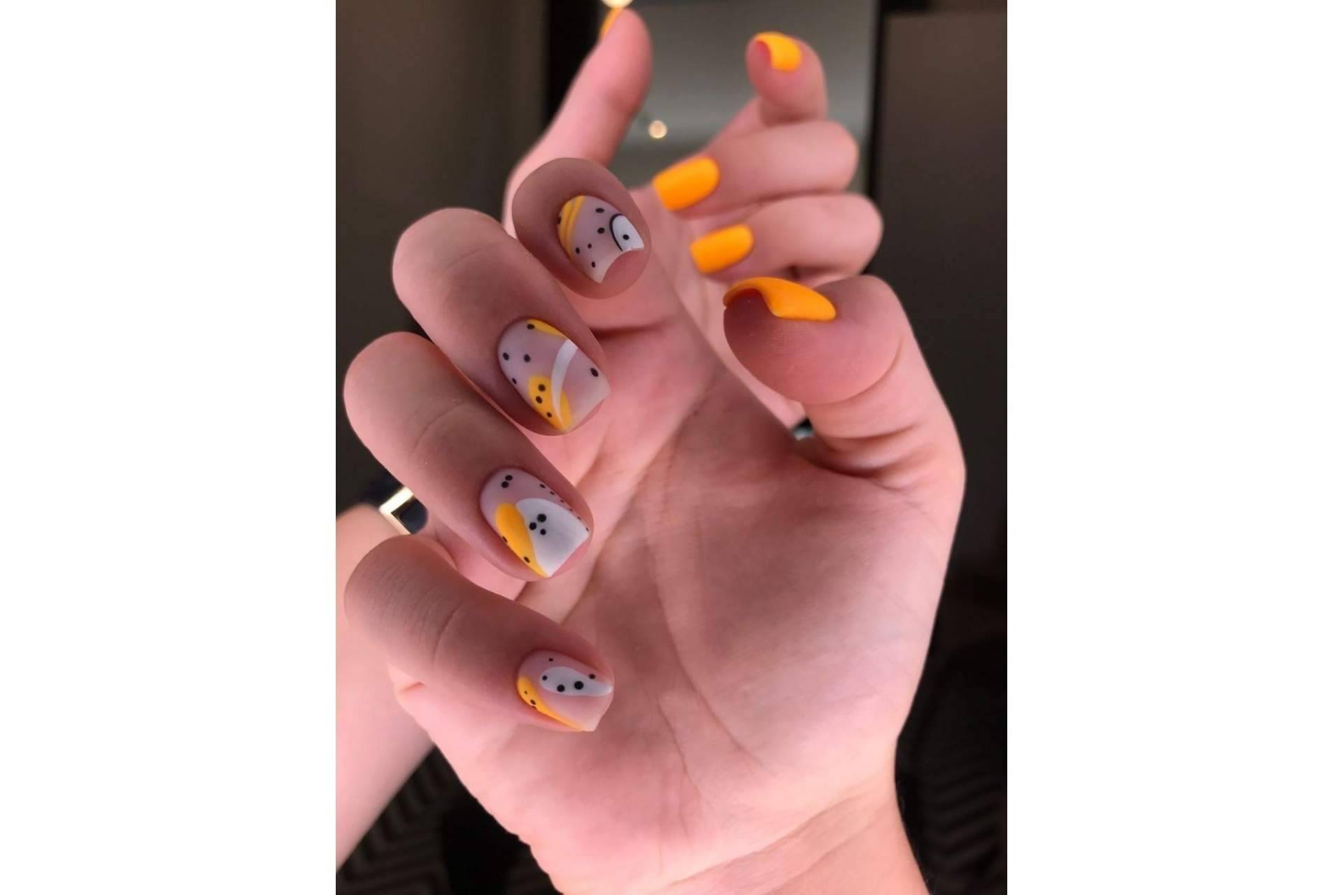 La técnica rusa de LuxNail&Beauty es la última tendencia en manicura y pedicura