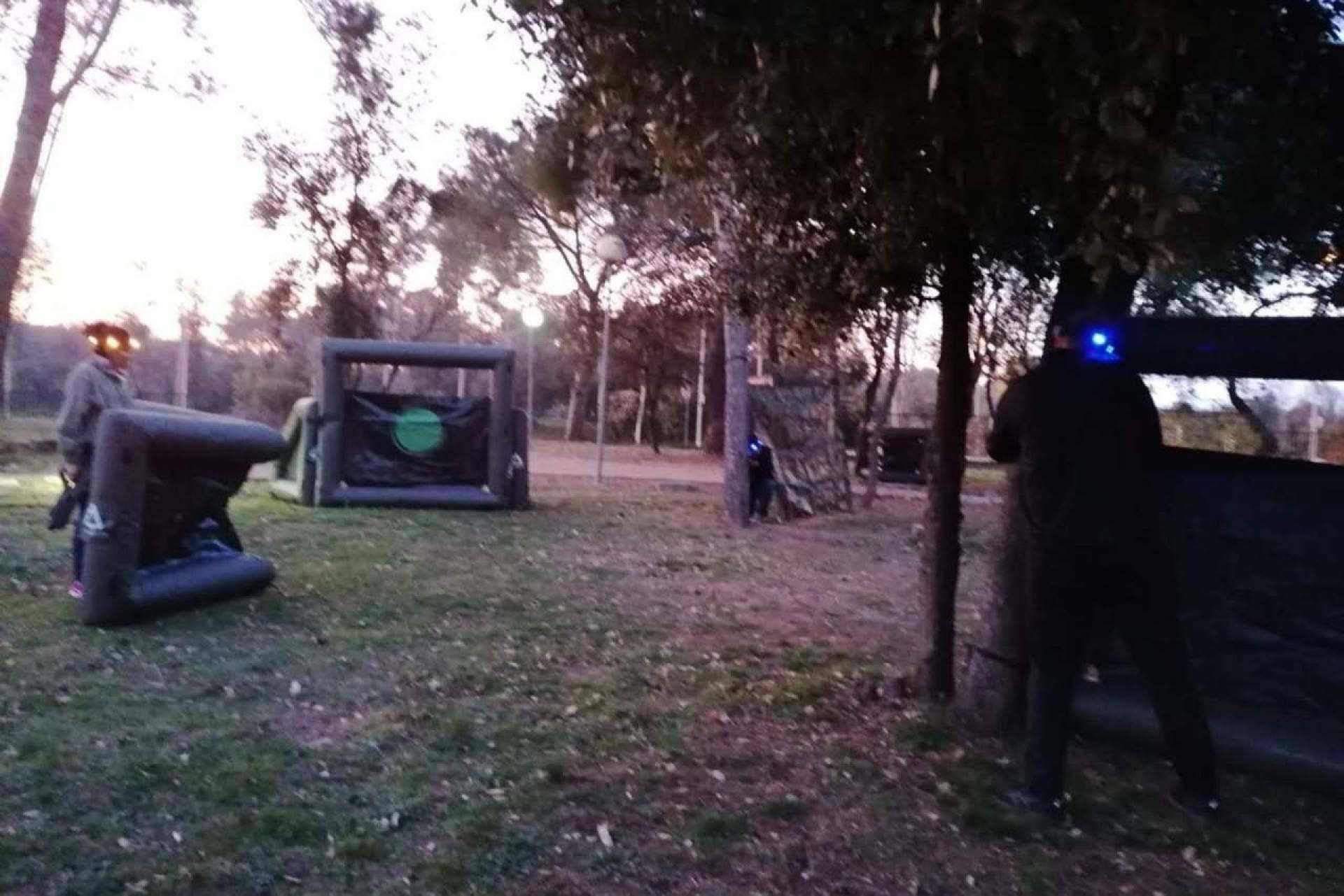 El láser tag Barcelona en ASILVESTRATS es una actividad popular tras haberse superado la última ola de COVID-19