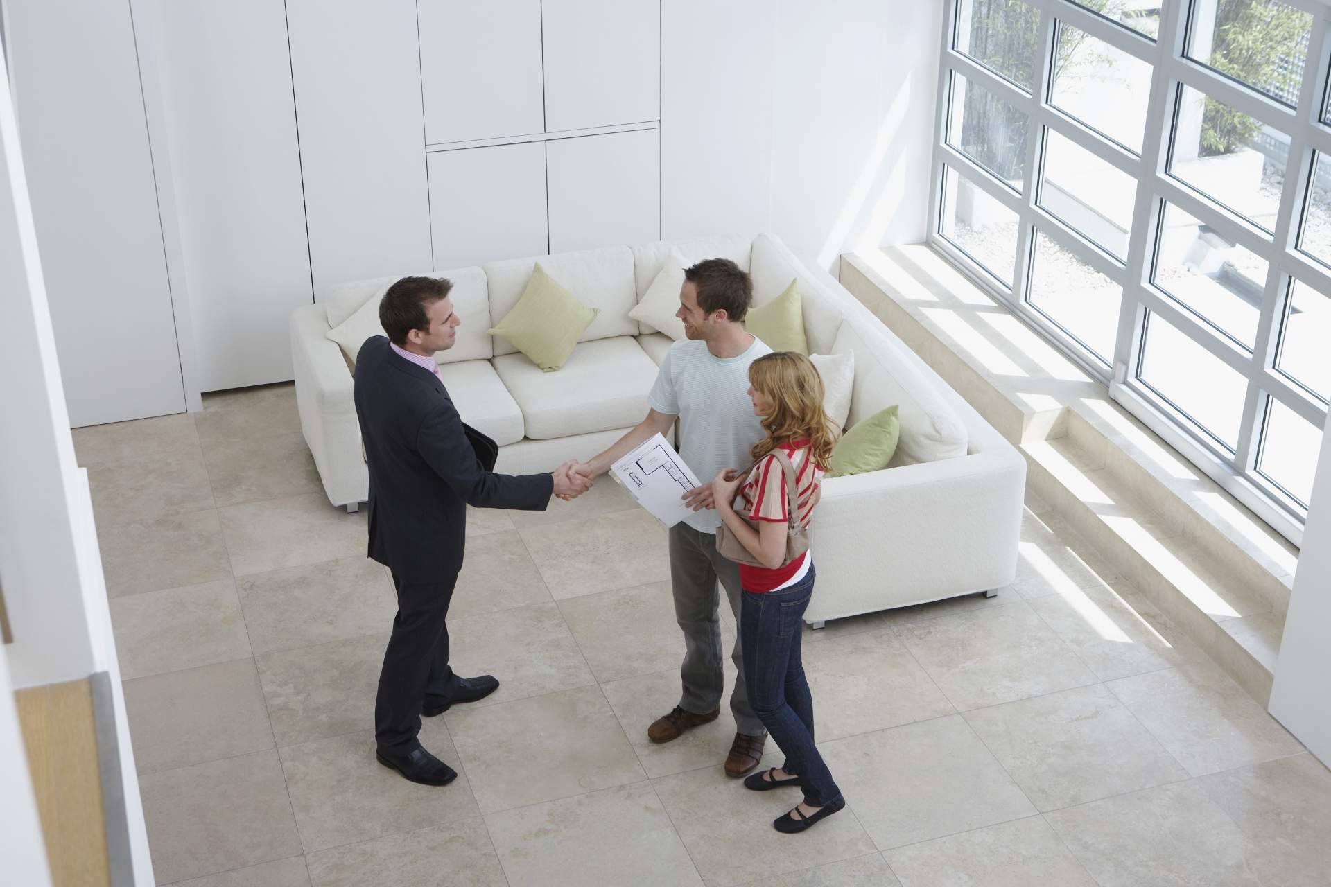 Newbery Real Estate ofrece long term rentals en Benahavis
