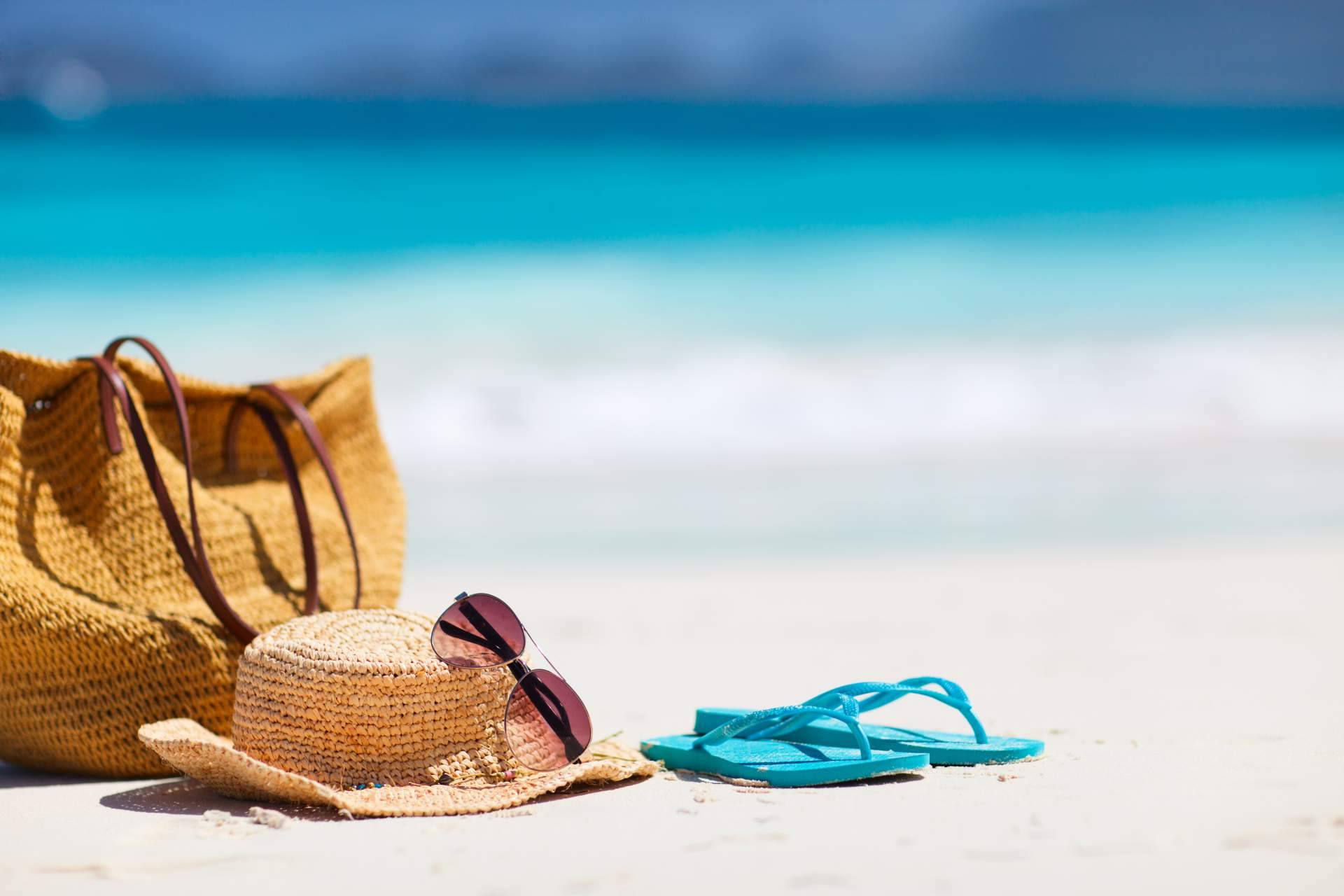La energía del verano y el neceser para el cuidado dermatológico y capilar imprescindible para esta temporada estival: Laboratorio Géomer Pure Nature