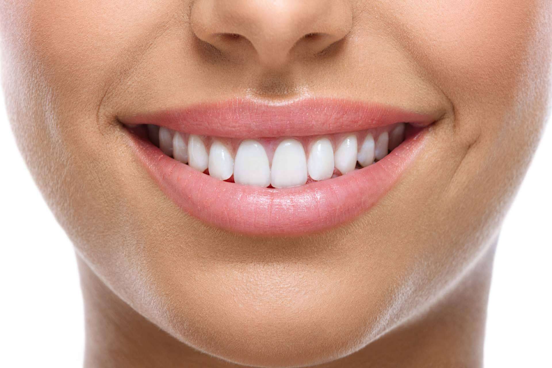 Mejorar la sonrisa con los tratamientos de ortodoncia de Clínica Viasalud