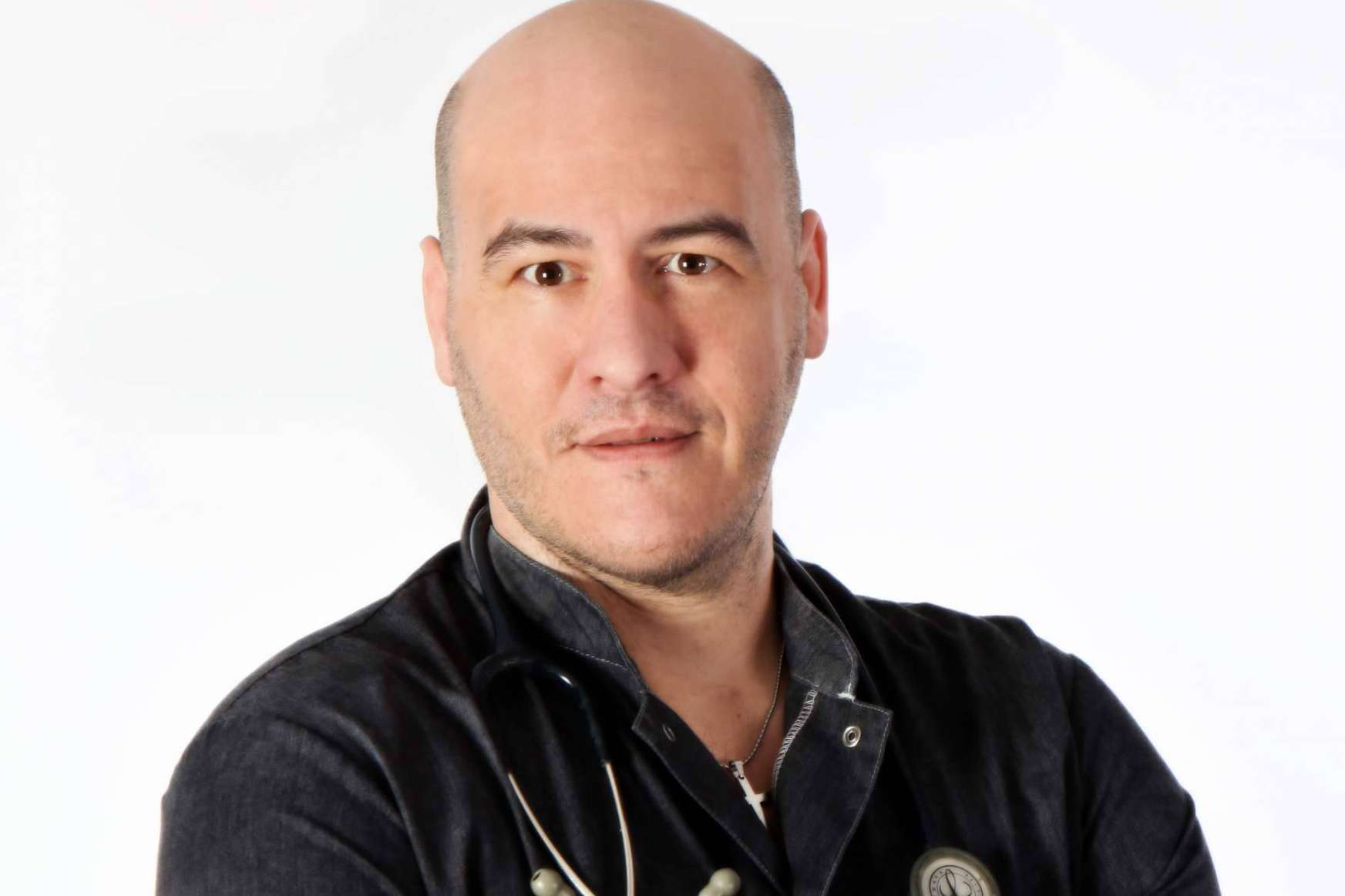 Dr. Fernando Ruger Viarengo: entrevista al director de la unidad de microbiota intestinal UMEBIR