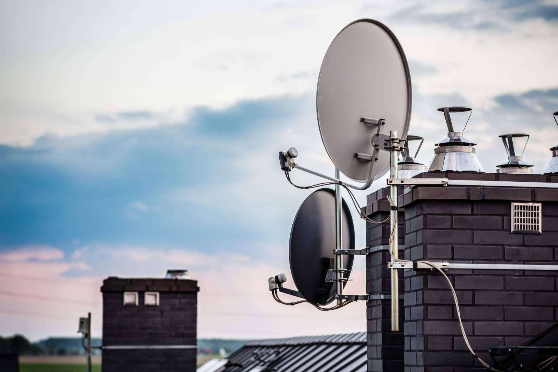 ¿Por qué es importante contar con expertos en la instalación de antenas parabólicas? Antenistas Valencia