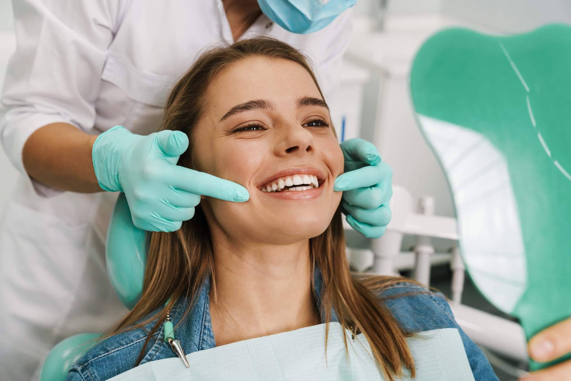 Opiniones sobre Clínica Dental Helident, situada en Sevilla