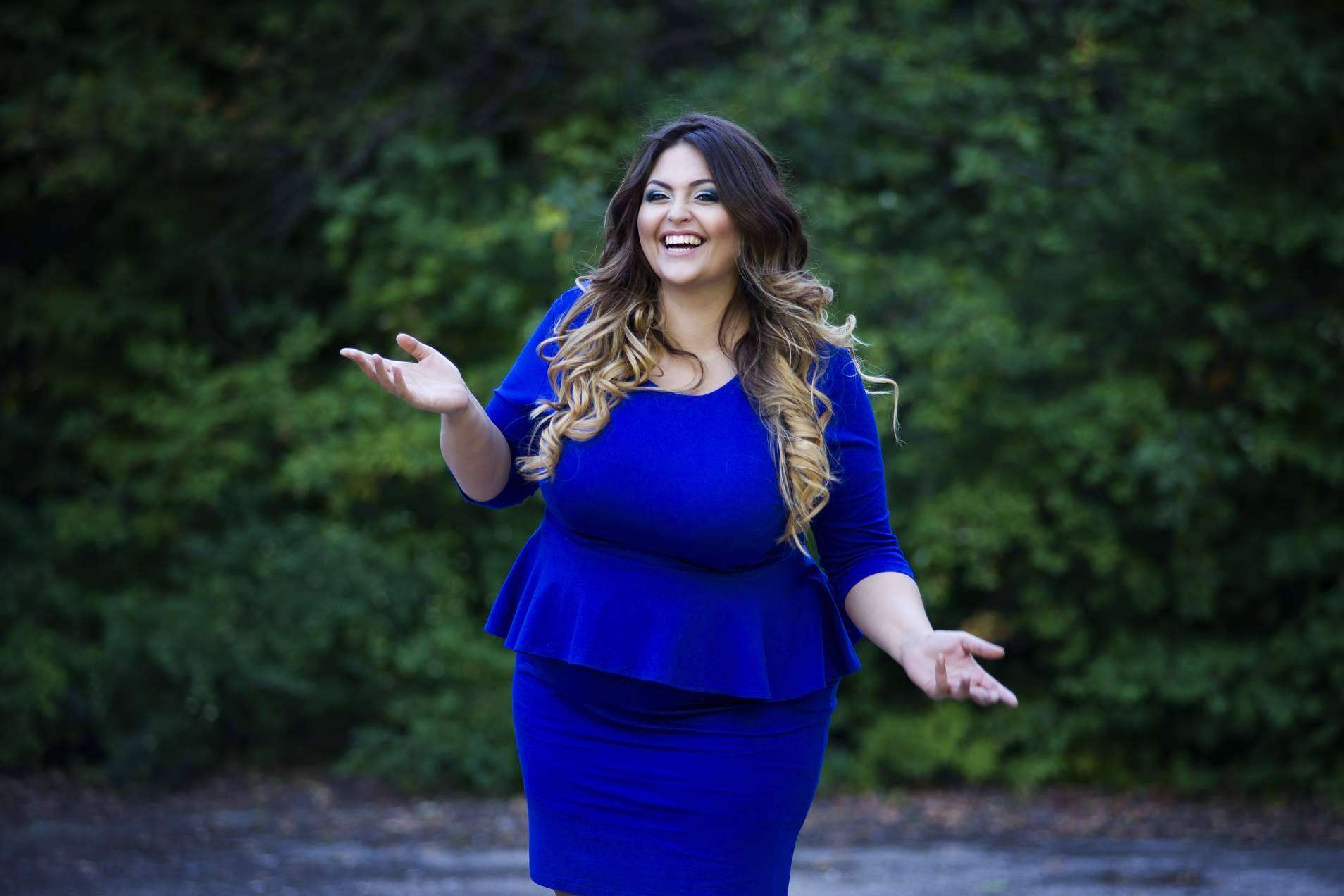 Vestir a la moda: los vestidos de Lamusa Woman para cualquier cuerpo