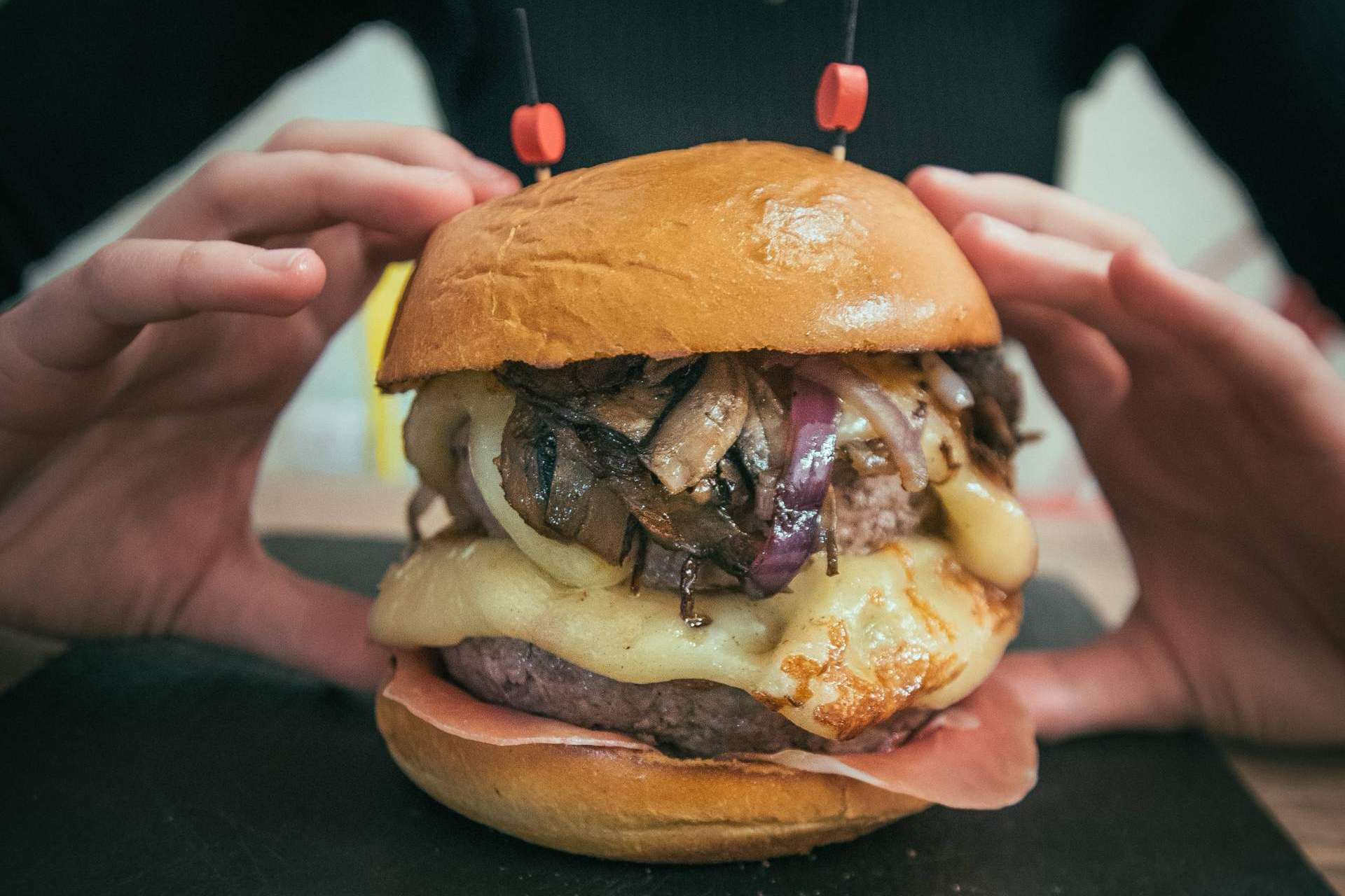 Uno de los pocos restaurantes en ofrecer un concepto Slow Street Food en España: Lara Grill