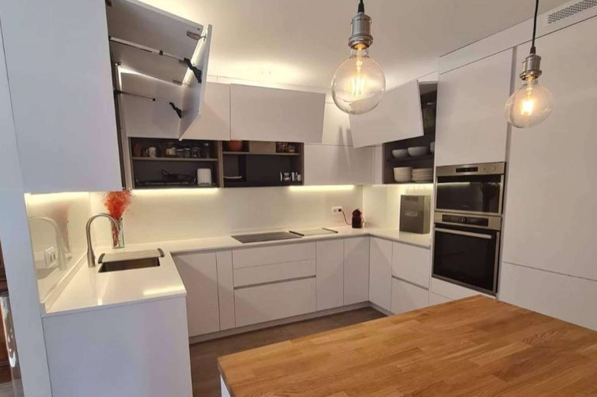 Valencia Reformas: ¿Cómo elegir un buen diseño de cocinas?