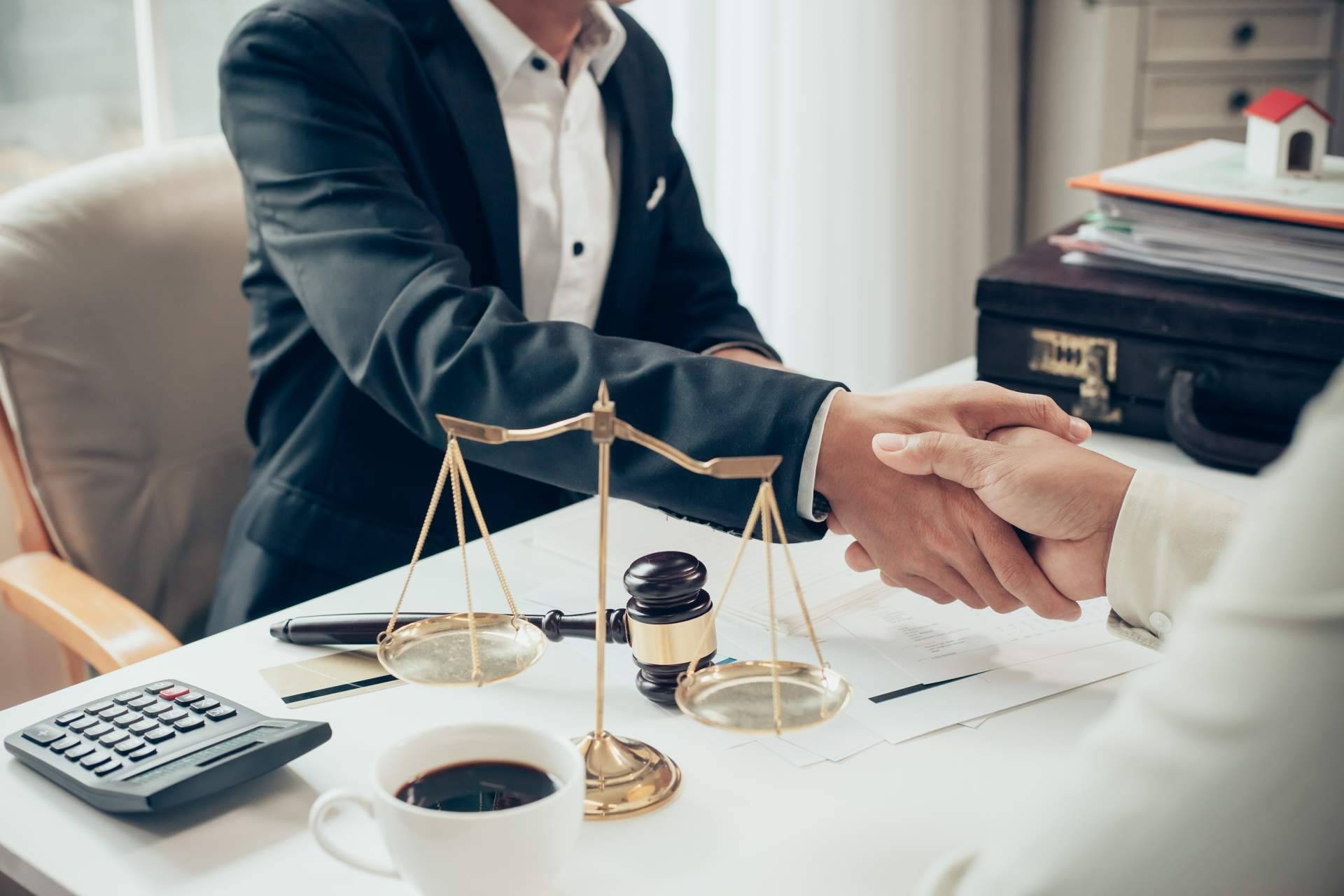 El equipo de abogados y economistas de RR31416 asesora a las empresas para llevar a cabo un concurso de acreedores