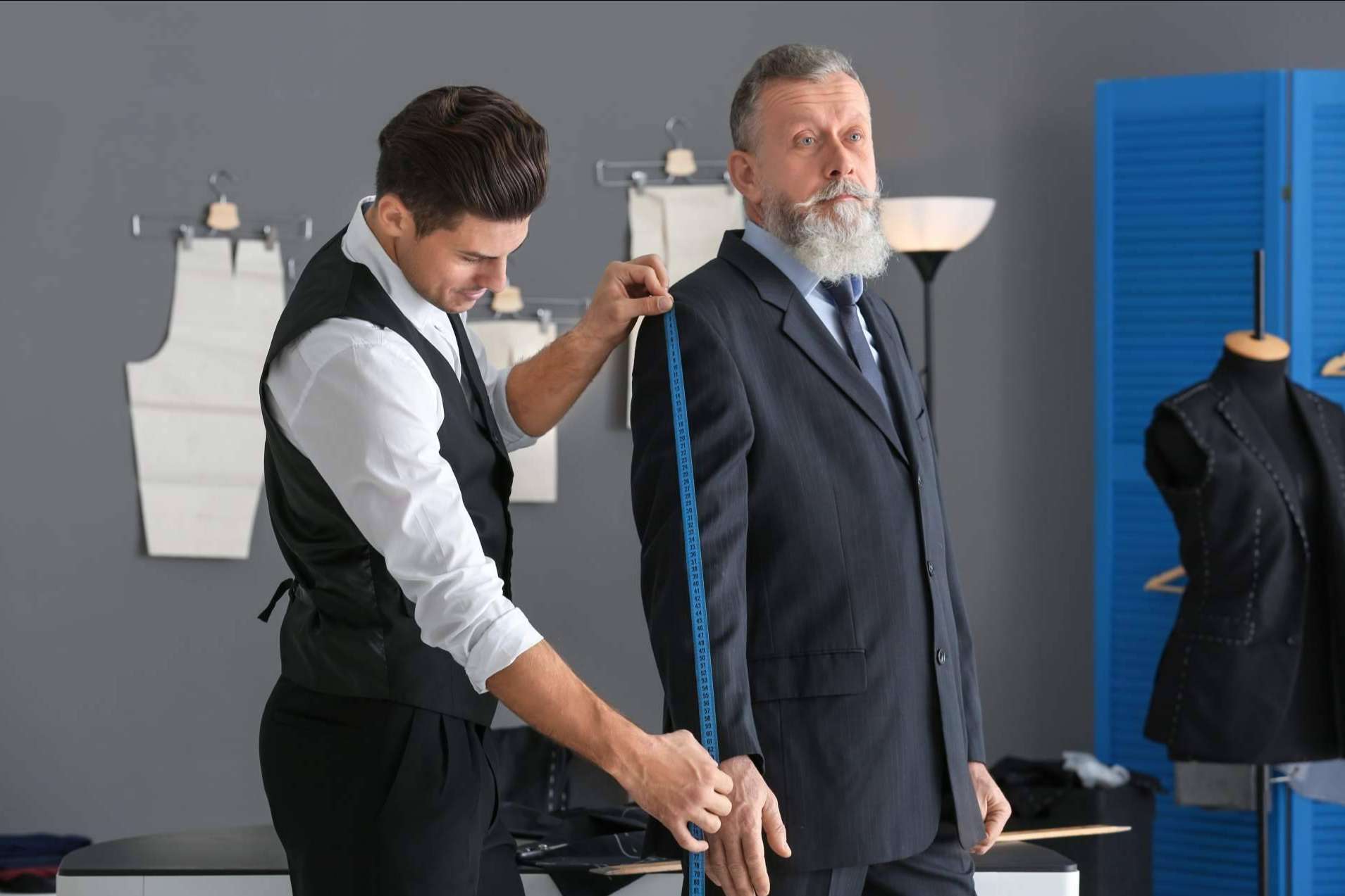 Trajes a medida para hombres y mujeres en Madrid de la mano de Sastrería Gentleman