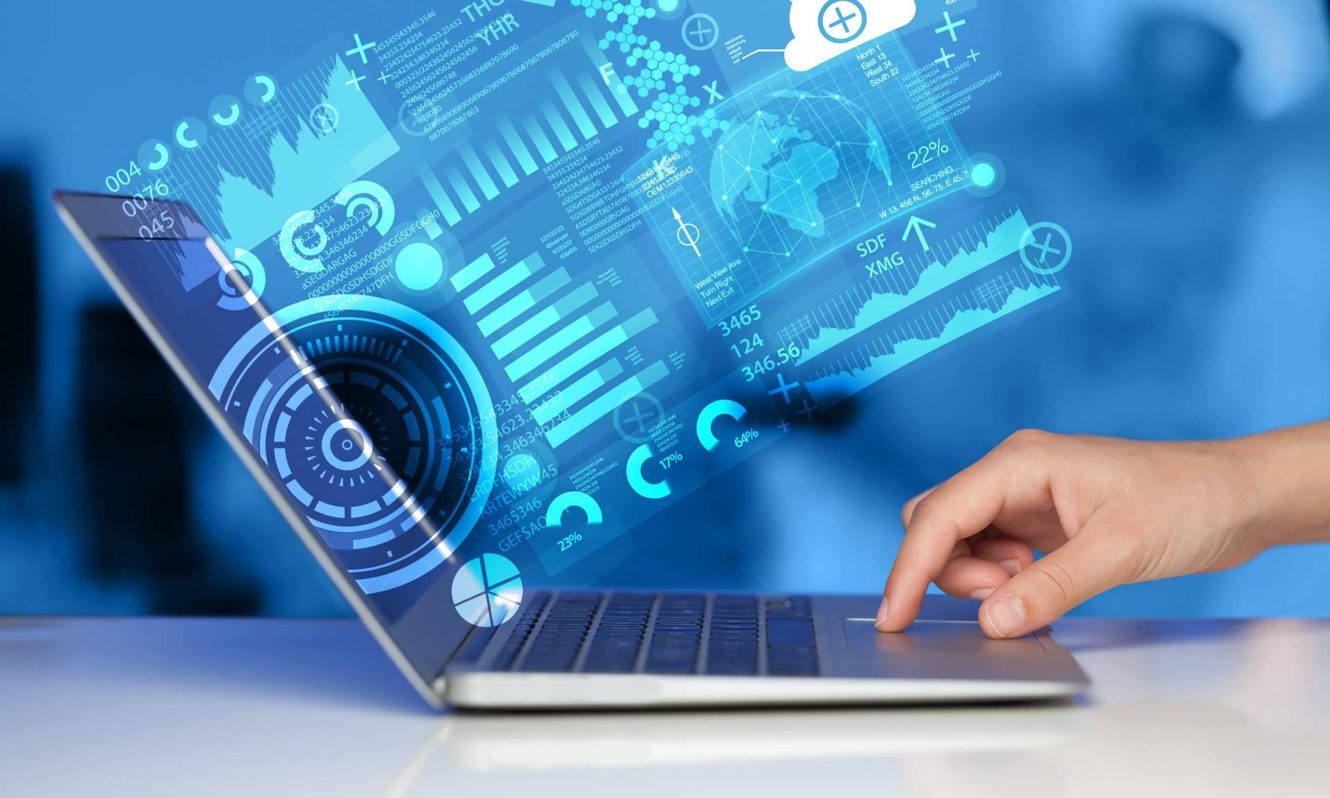 Gracias a sus servicios de marketing digital, la joven empresa MarketBoom innova en Sabadell