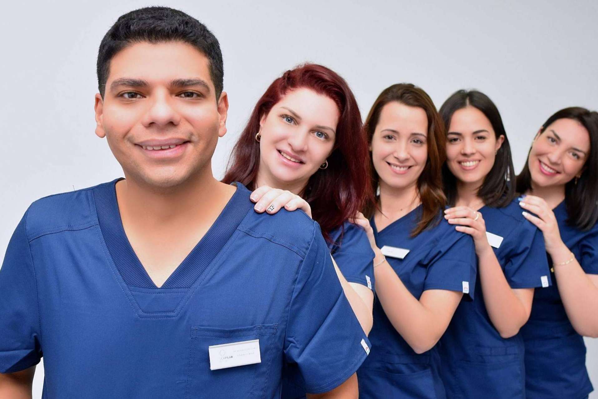 El servicio de Microcapilar Hair Clinic, las ventajas de realizar un injerto capilar en España