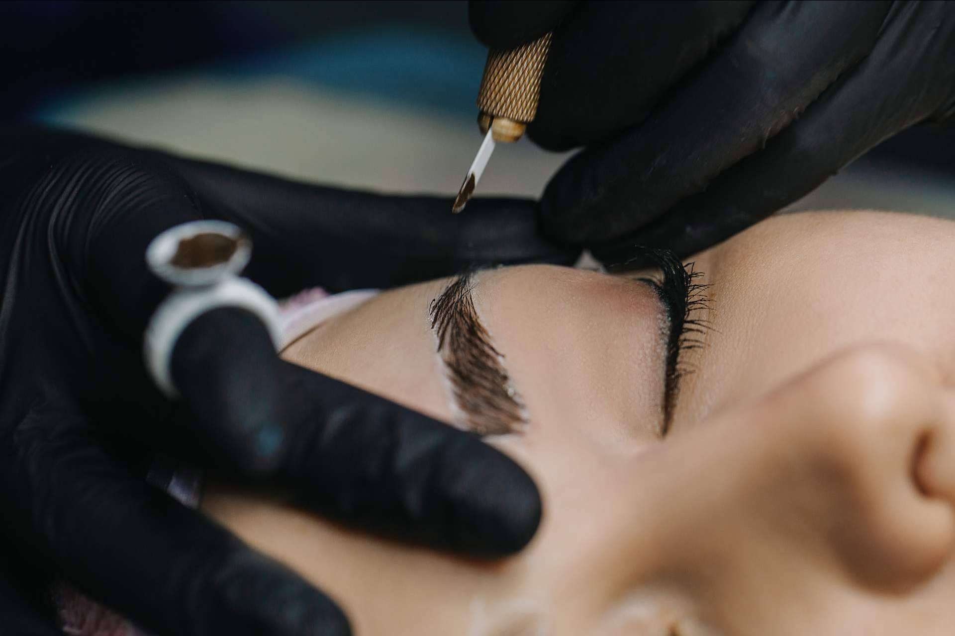 Microblading en Valencia con la Dra. Lizeth Alba