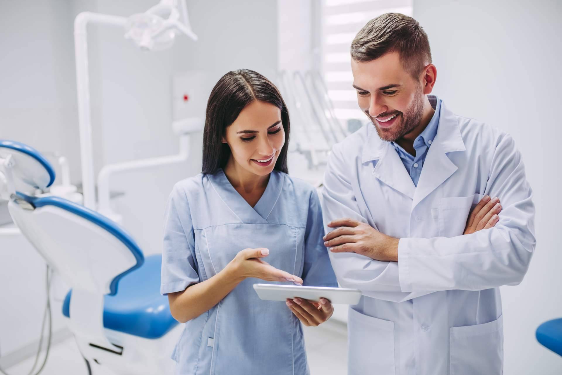Artydents es una de las clínicas dentales mejor valoradas de Madrid por sus pacientes