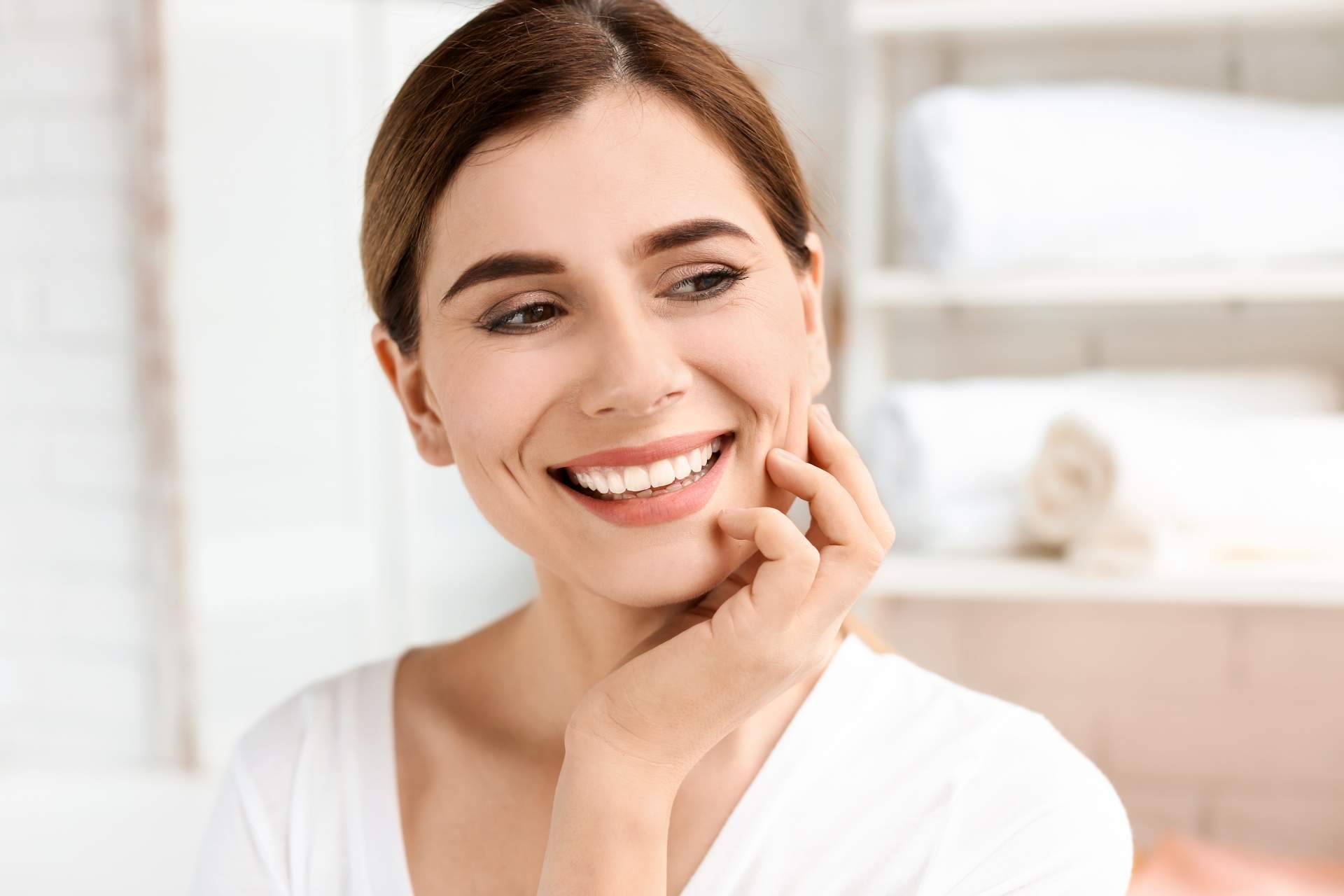 Clínica DeltaDent, razones para realizarse implantes dentales