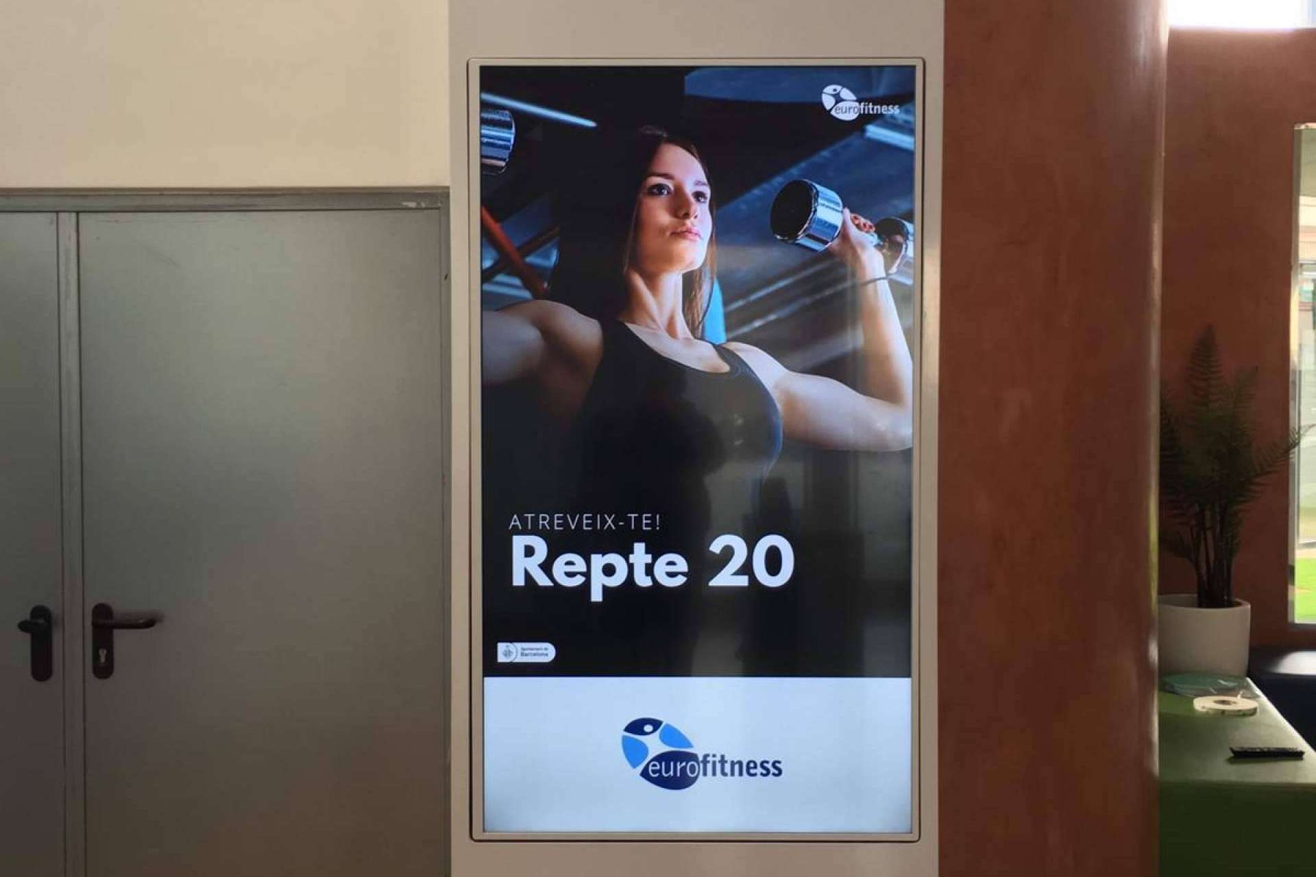 Recubik, la solución de cartelería digital a Eurofitness