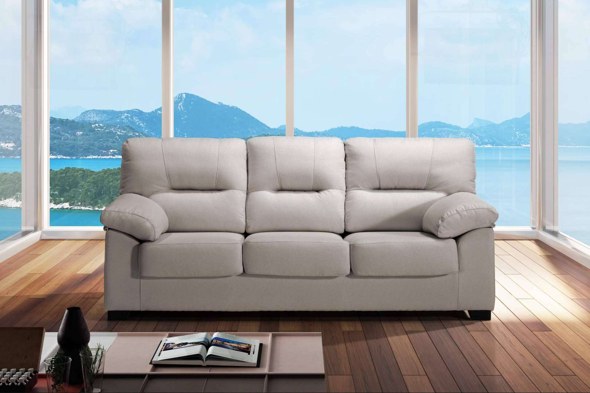 Muebles Industria ofrece lo nuevo en tapicería en España, sofás a medida y sofás con puf integrado