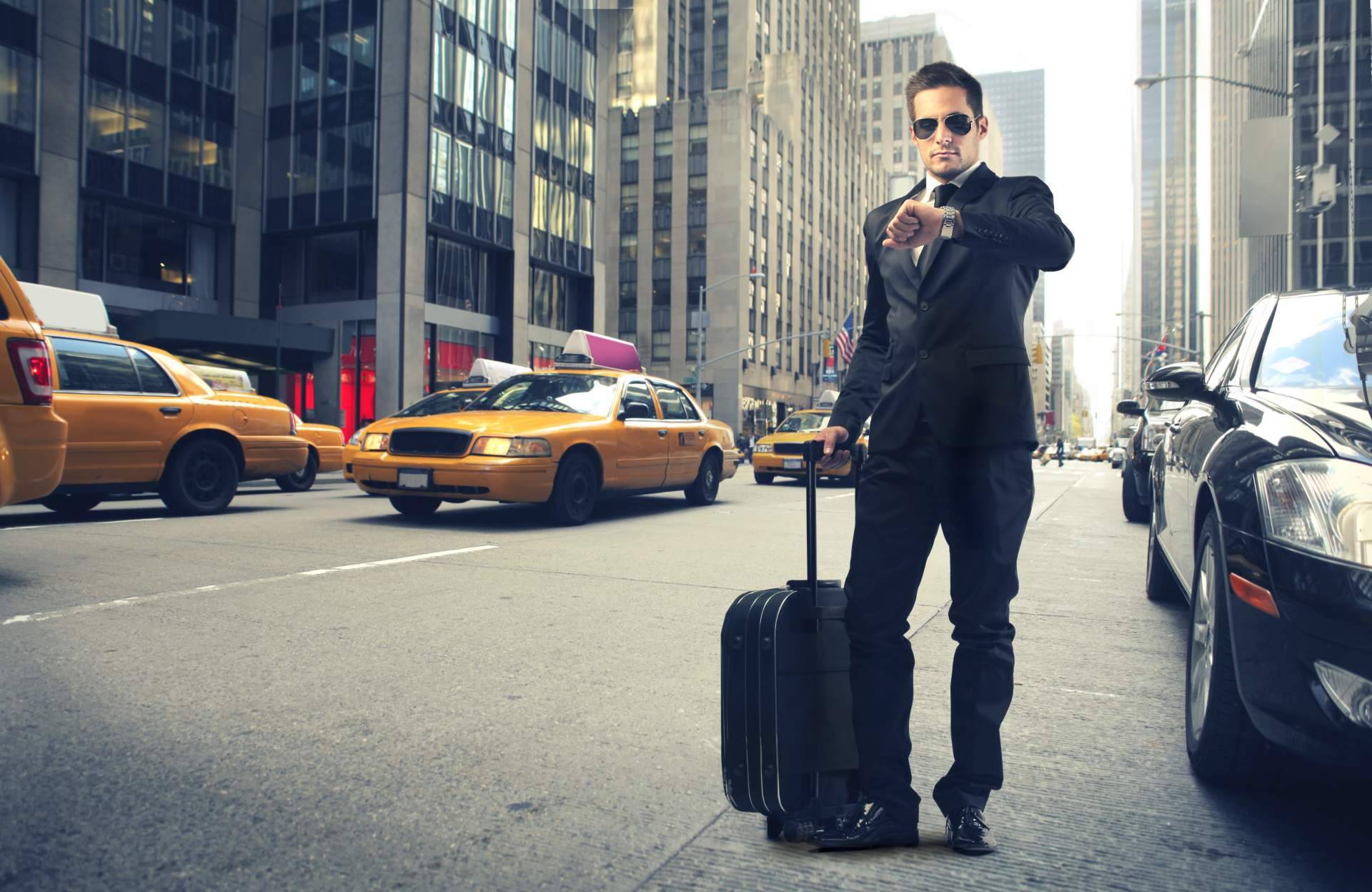 El servicio transfer y taxi en Málaga de Taxi Málaga Airport Charly transfer 24 hours