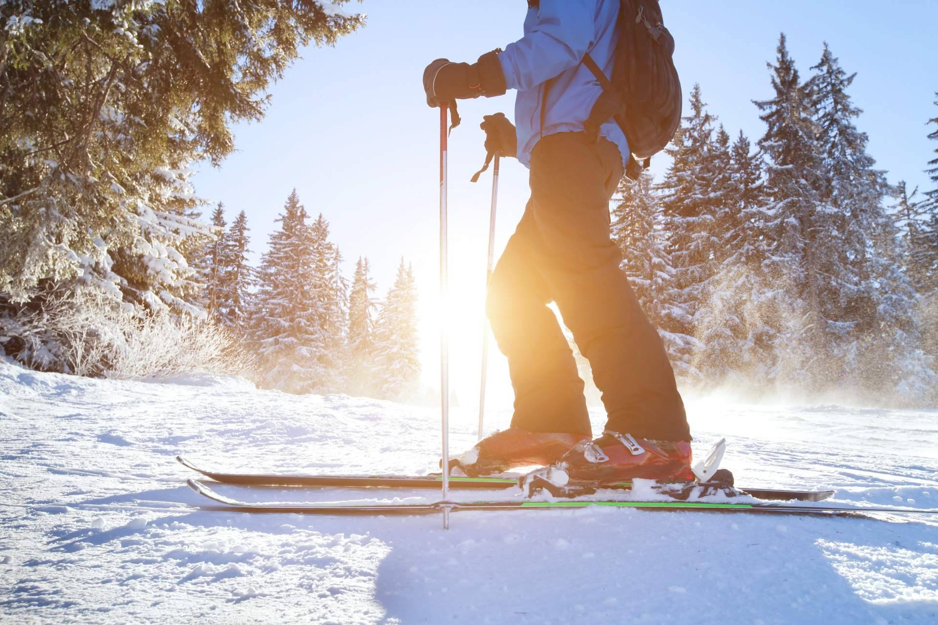 Las familias pueden disfrutar de una viaje de esquí con Ski Club Noroeste