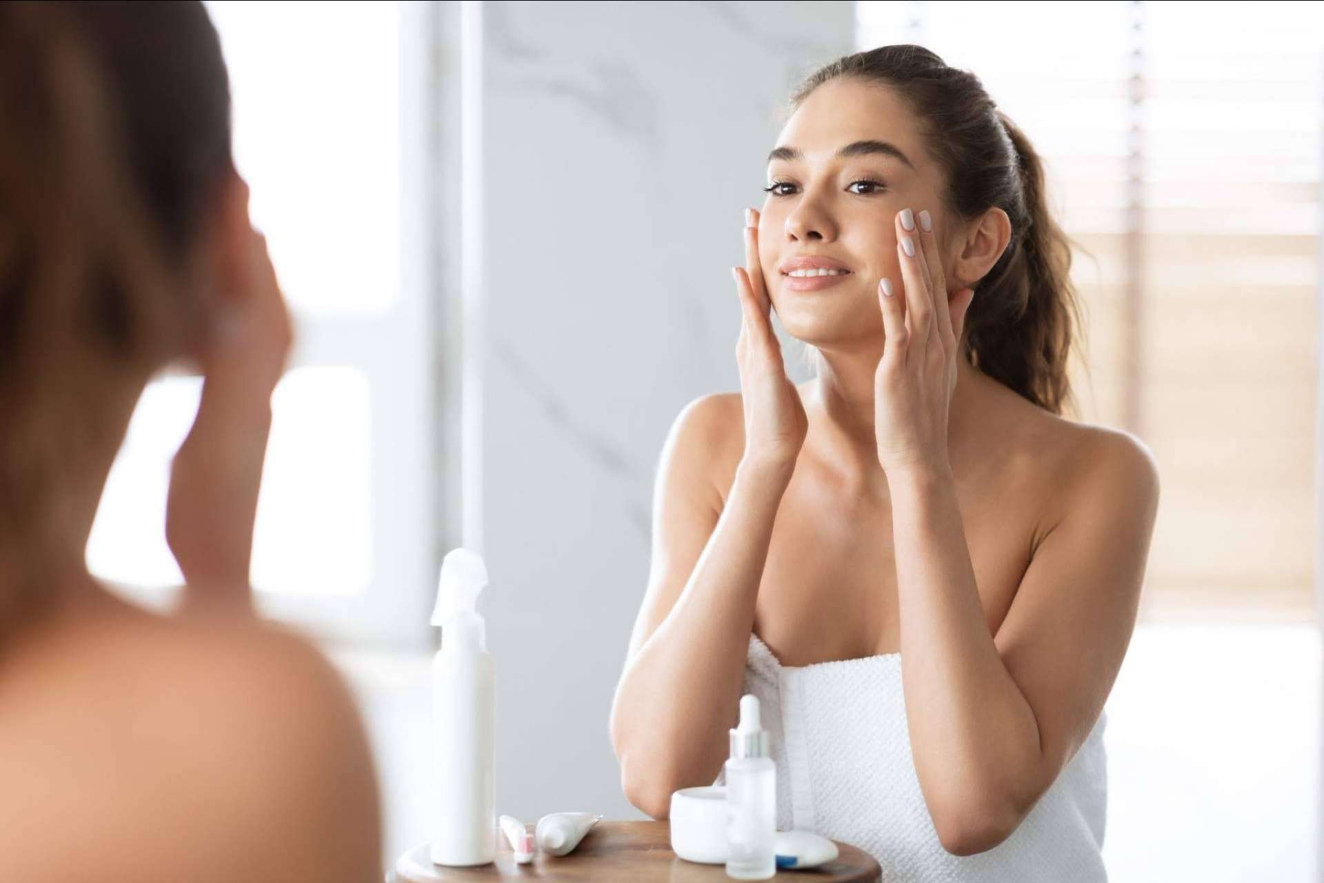 Amplia variedad de productos faciales de parafarmacia disponible en la tienda online OpenHoris