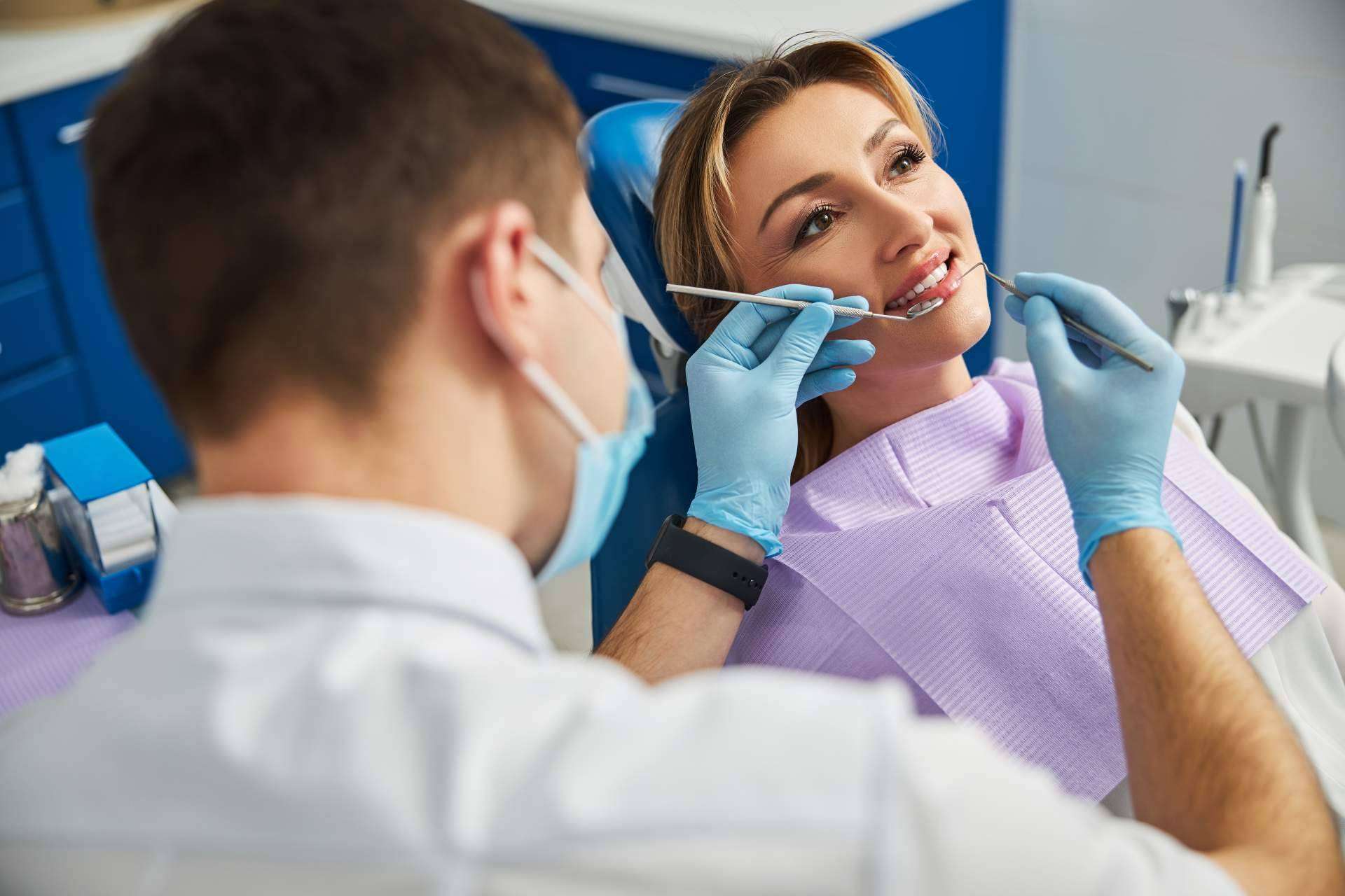 Qualident y la importancia de mantener una boca sana gracias a su equipo de profesionales de odontología en Collblanc