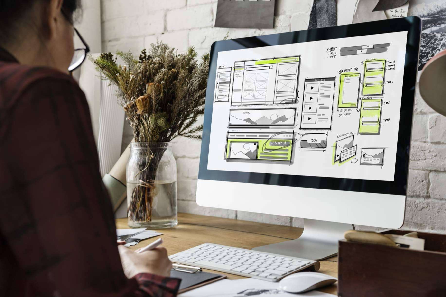 Conseguir una web profesional que dé visibilidad a un negocio o marca, los aspectos claves