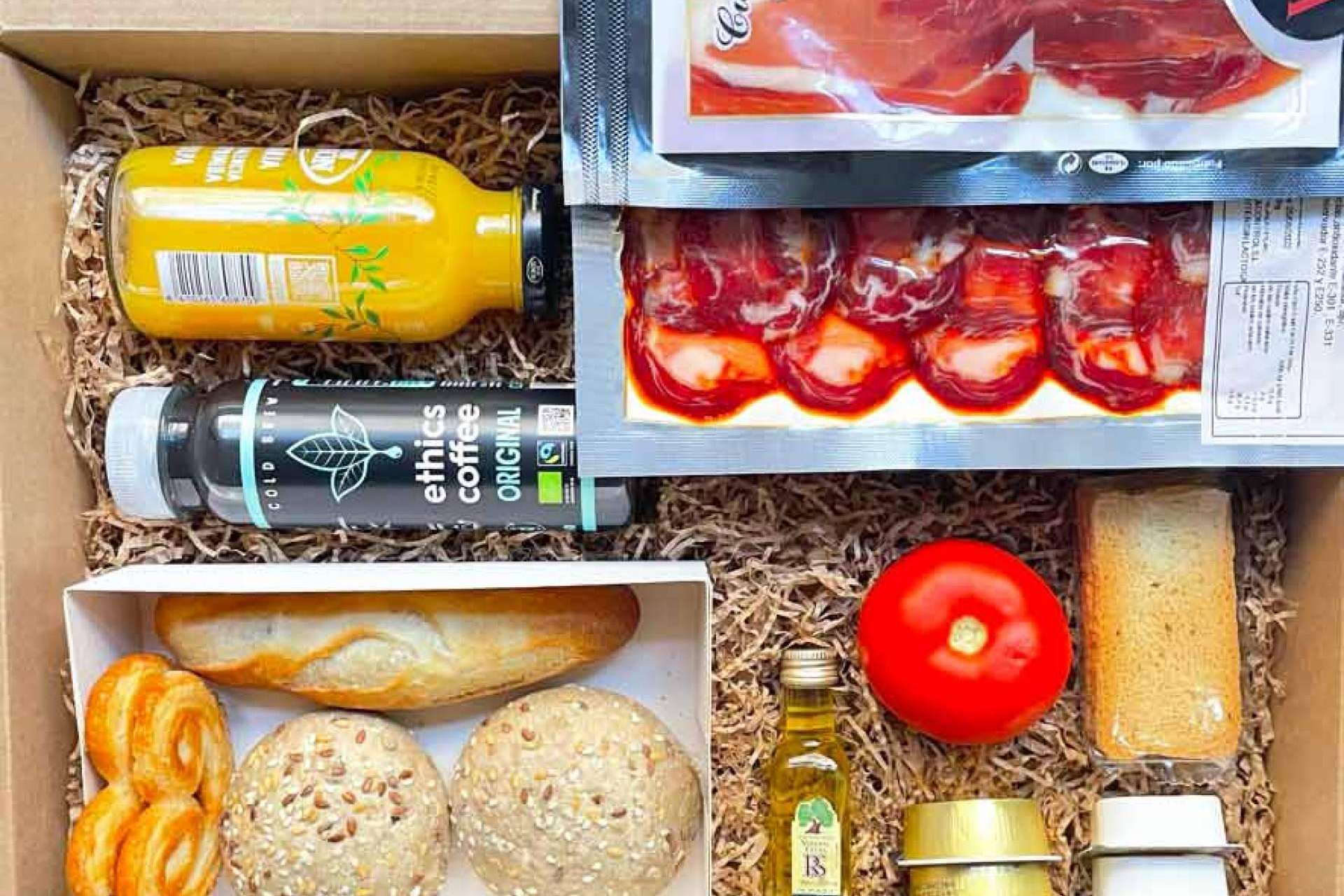 Las Flores No Se Comen ofrece cajas gourmet a domicilio