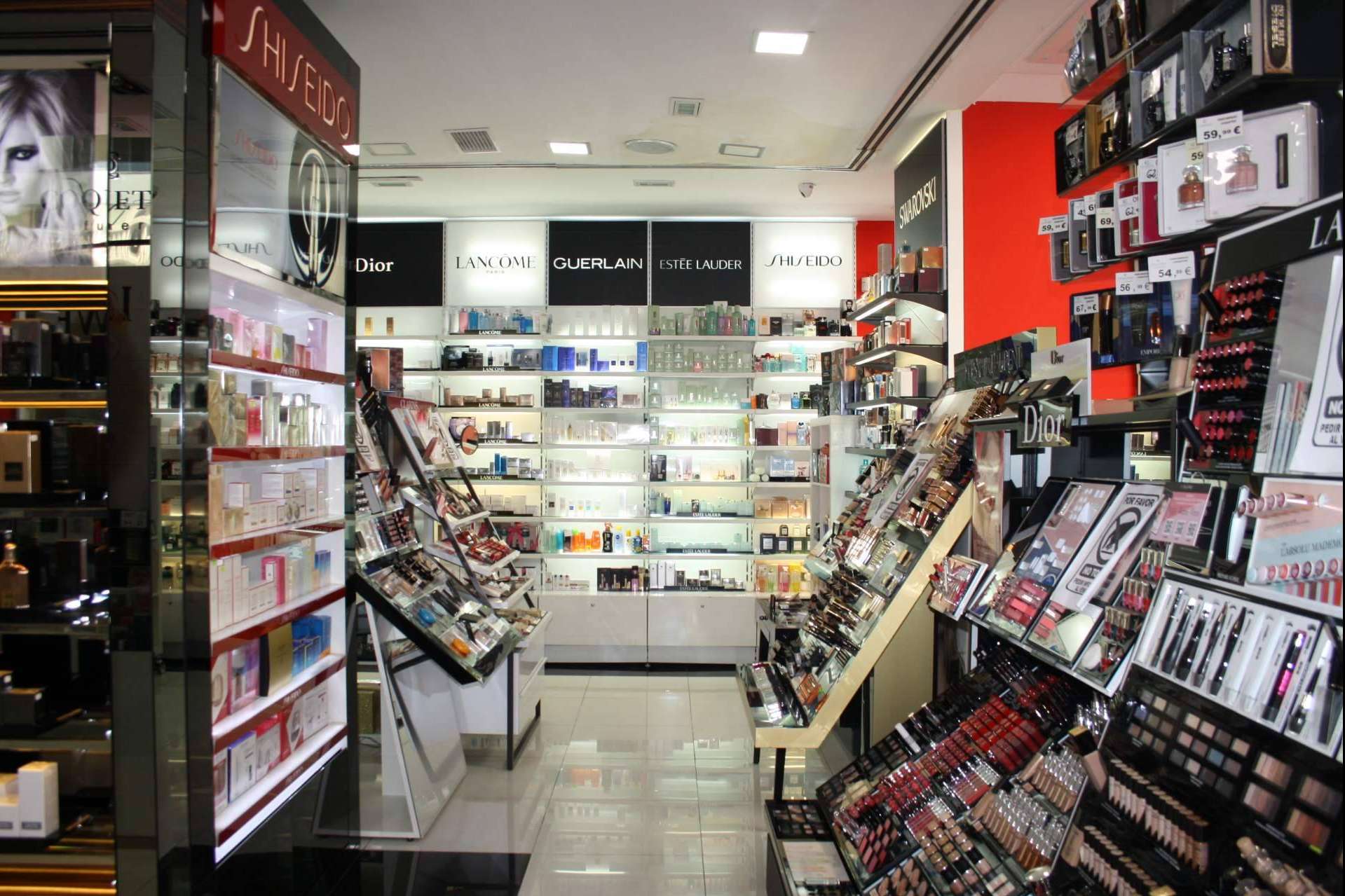 Perfumerías Coqueteo dispone de expertos en belleza y tienda online de cosmética, maquillaje y perfumes