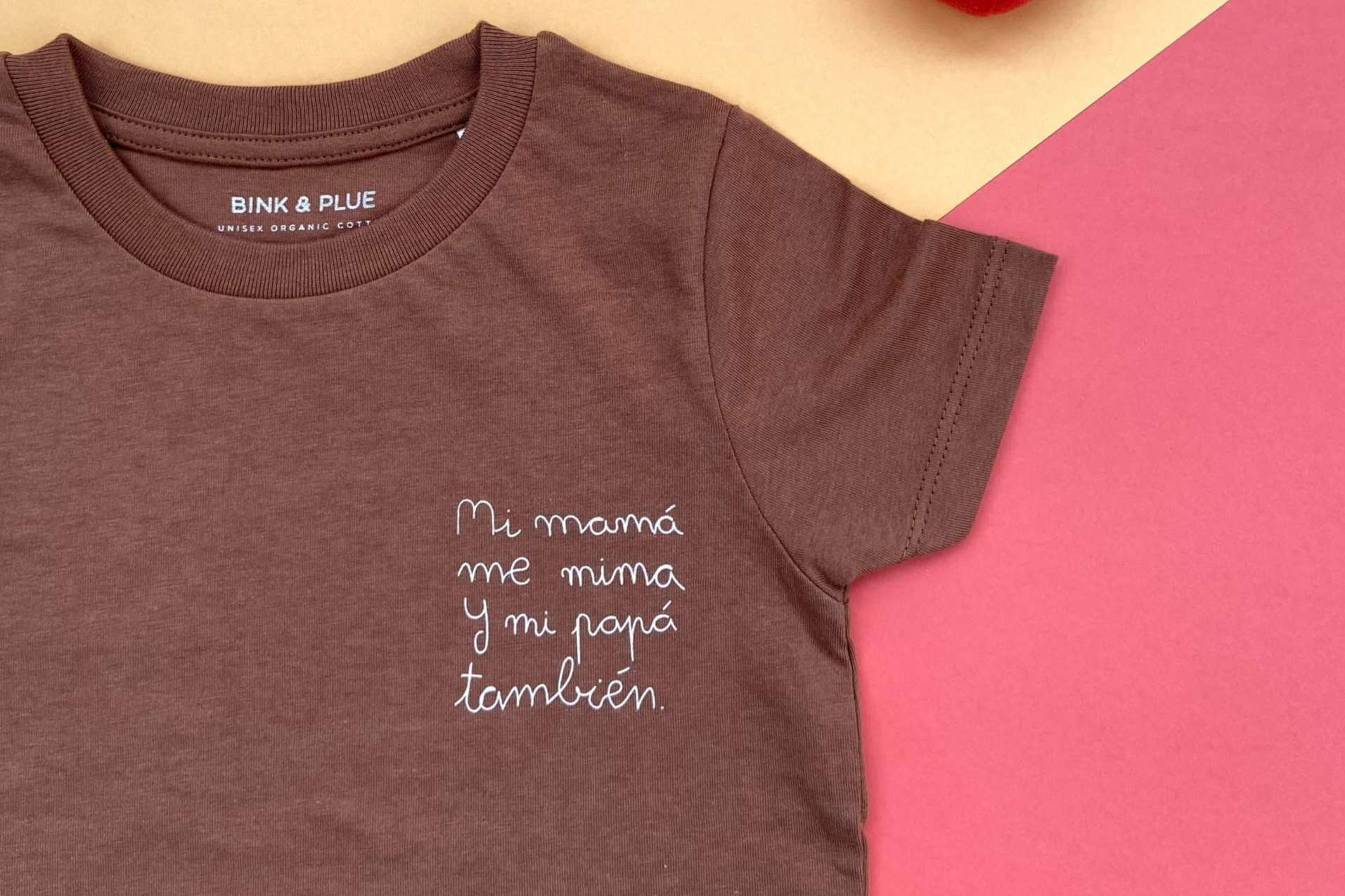 Moda sin estereotipos con las camisetas unisex de Bink and Plue