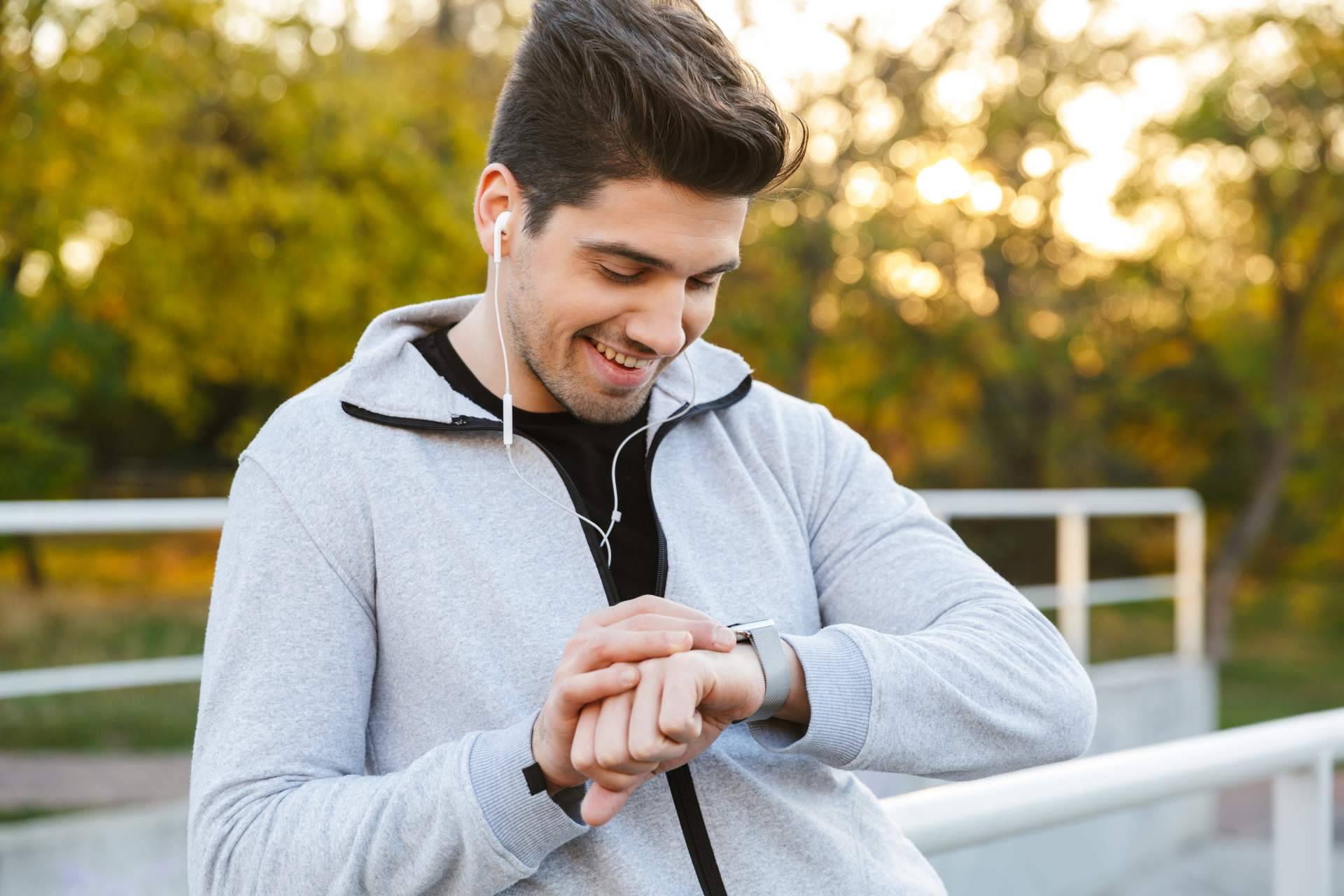 Los relojes inteligentes de Mercamágina, unos aliados de la salud y las actividades diarias