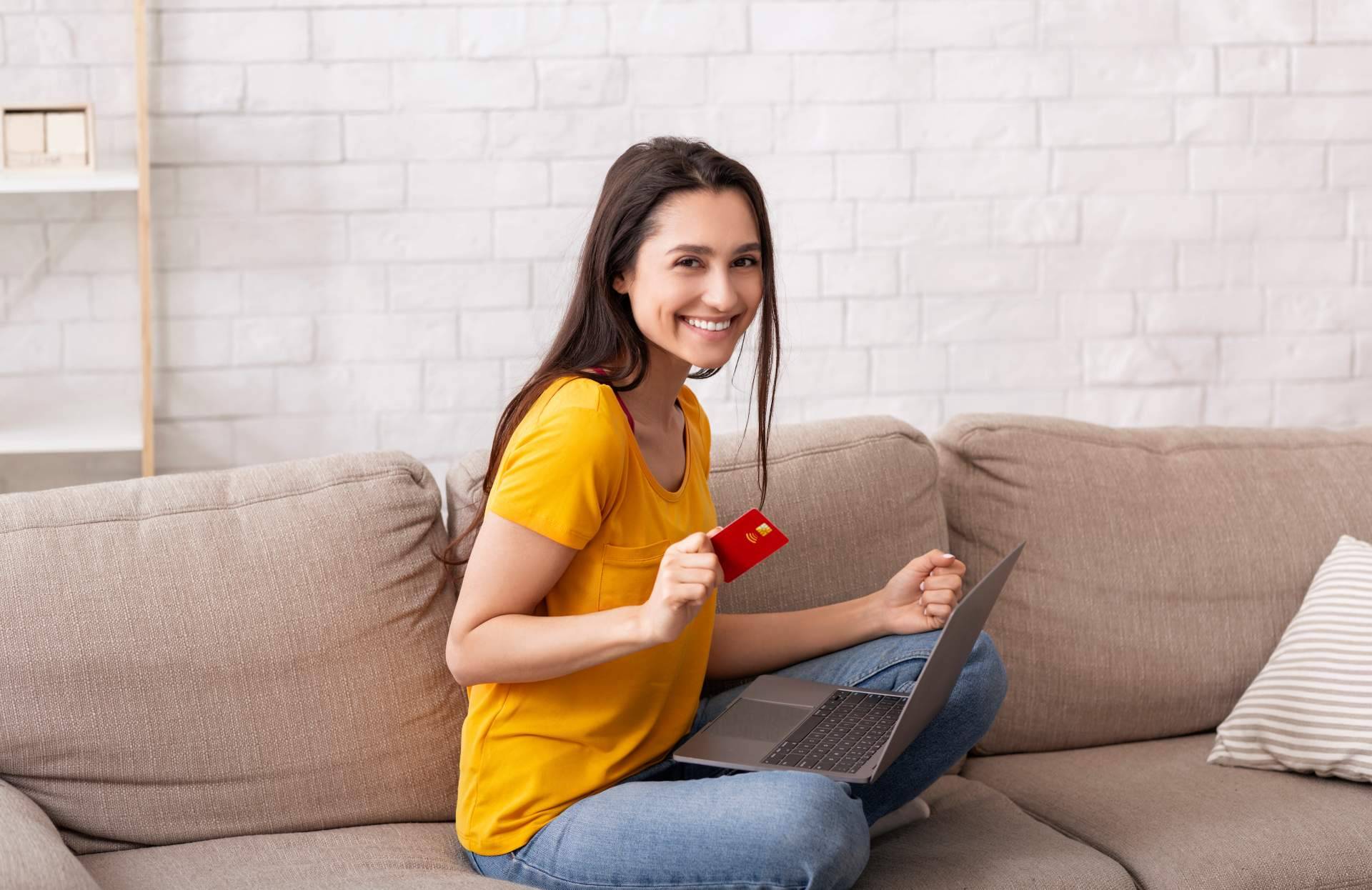 Para obtener envío gratis en más de mil productos, Eprox ofrece su servicio VIP