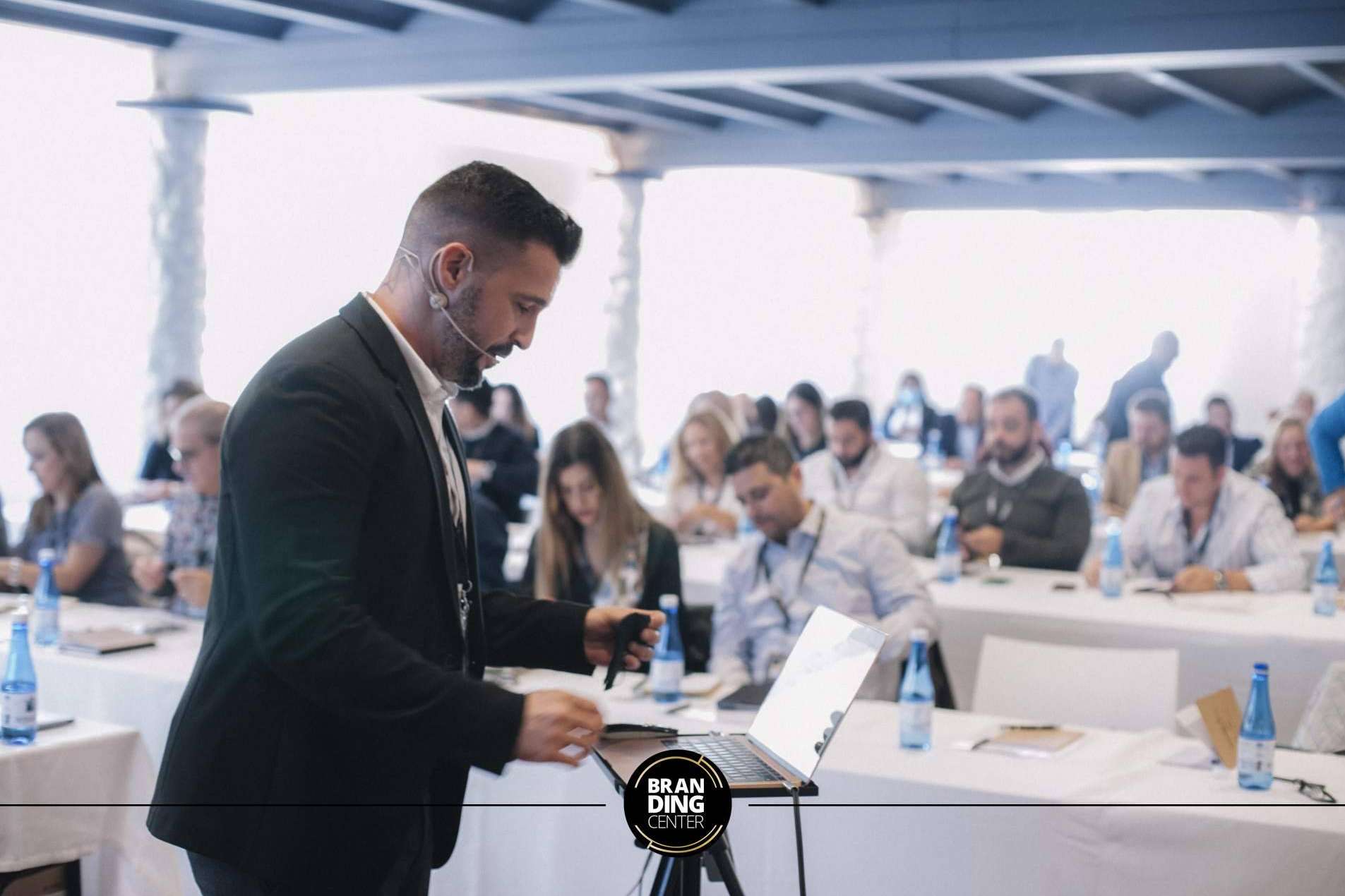 La necesidad de un sistema en una agencia inmobiliaria para evitar una catástrofe, por BrandingCenter