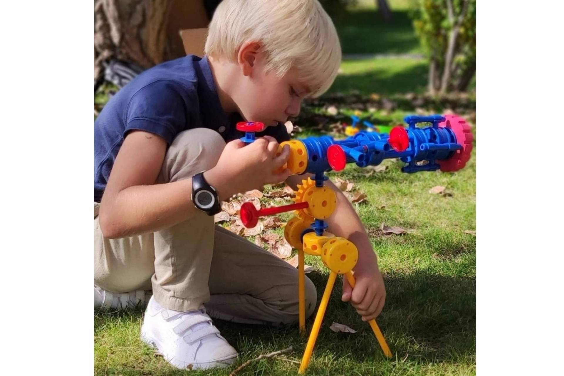 Inventar y construir con los juguetes para niños de Broks
