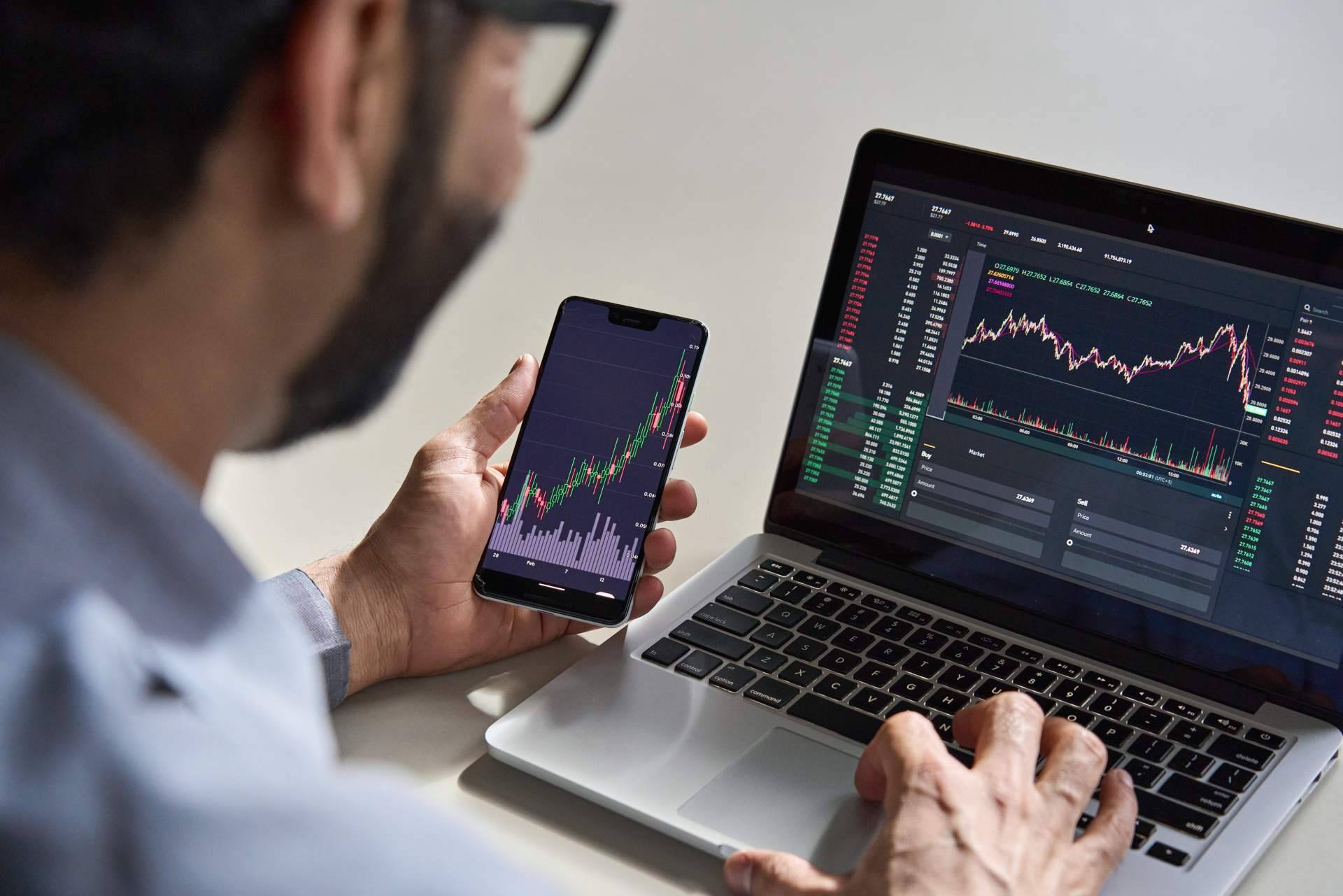 Tutoriales adaptados a cualquier nivel para aprender a invertir en bolsa con la plataforma EducaCEP
