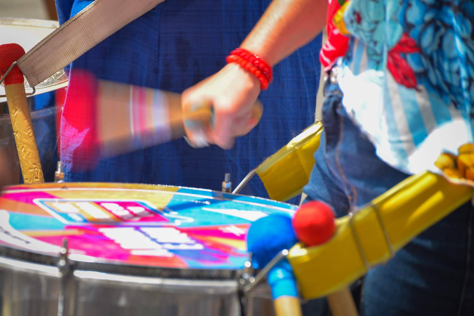 Surdos para la percusión brasileña en Percuforum