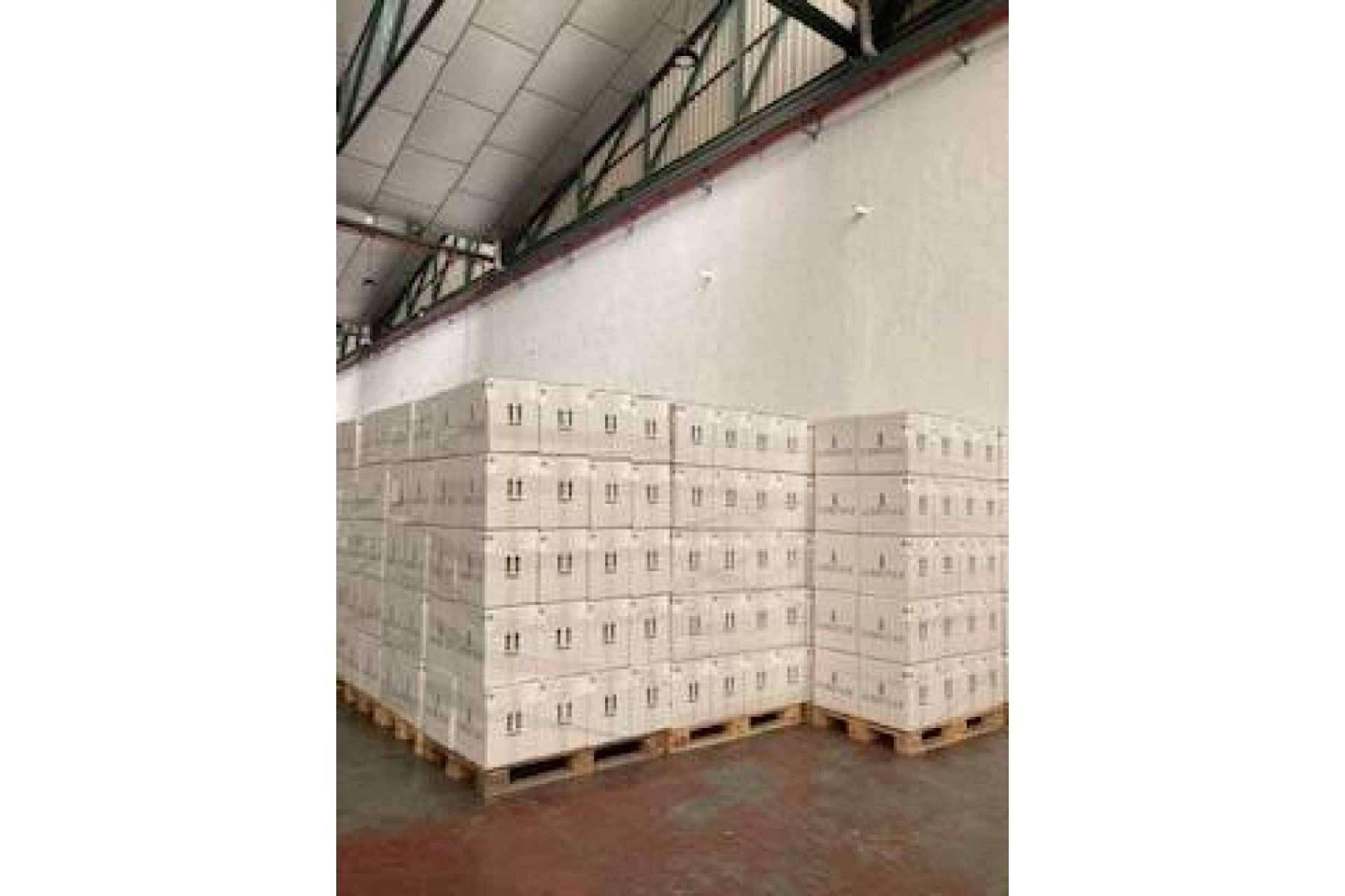 Airnatech realiza un envío de 200.000 mascarillas a Ucrania