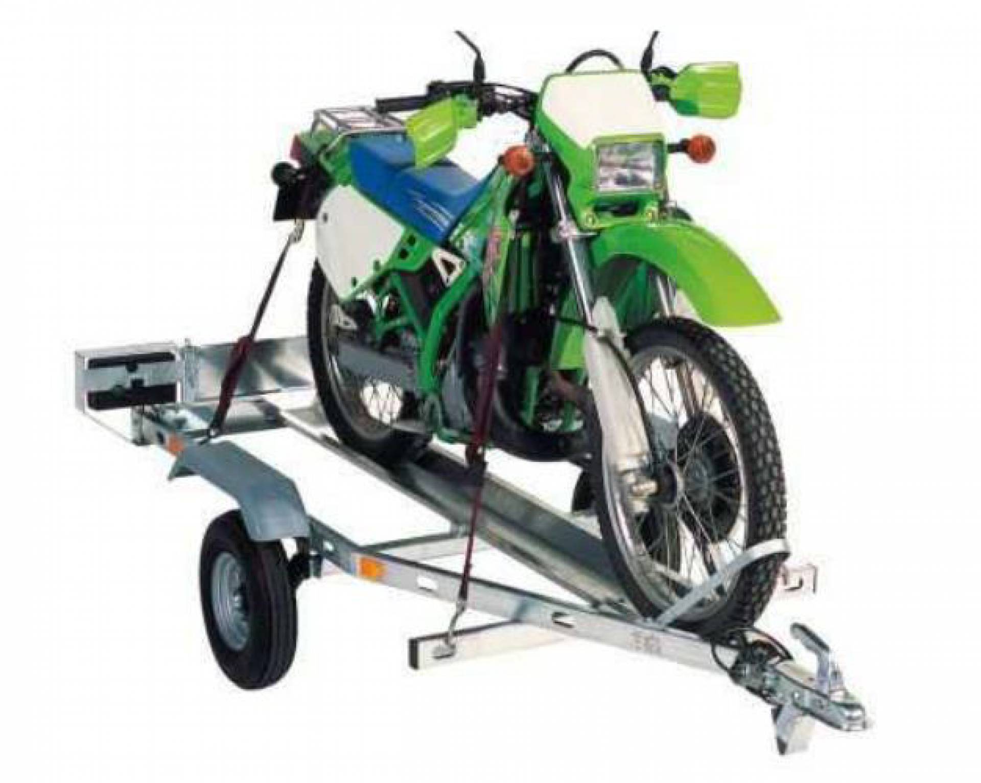 La empresa Buscoremolque ofrece una gran diversidad de soluciones para transportar una moto
