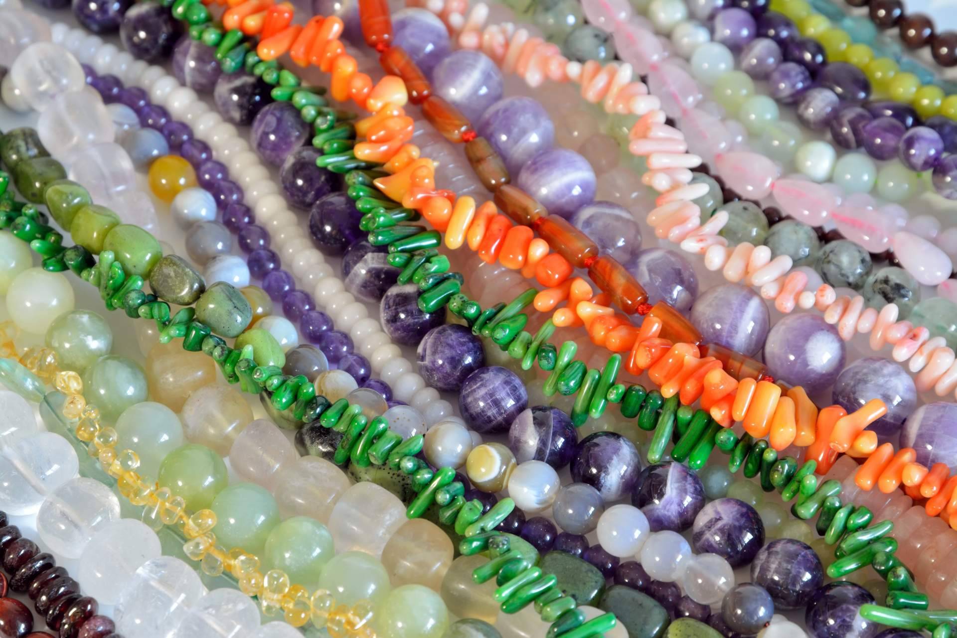 Las pulseras de piedras energéticas que ofrece Tierra de Gemas