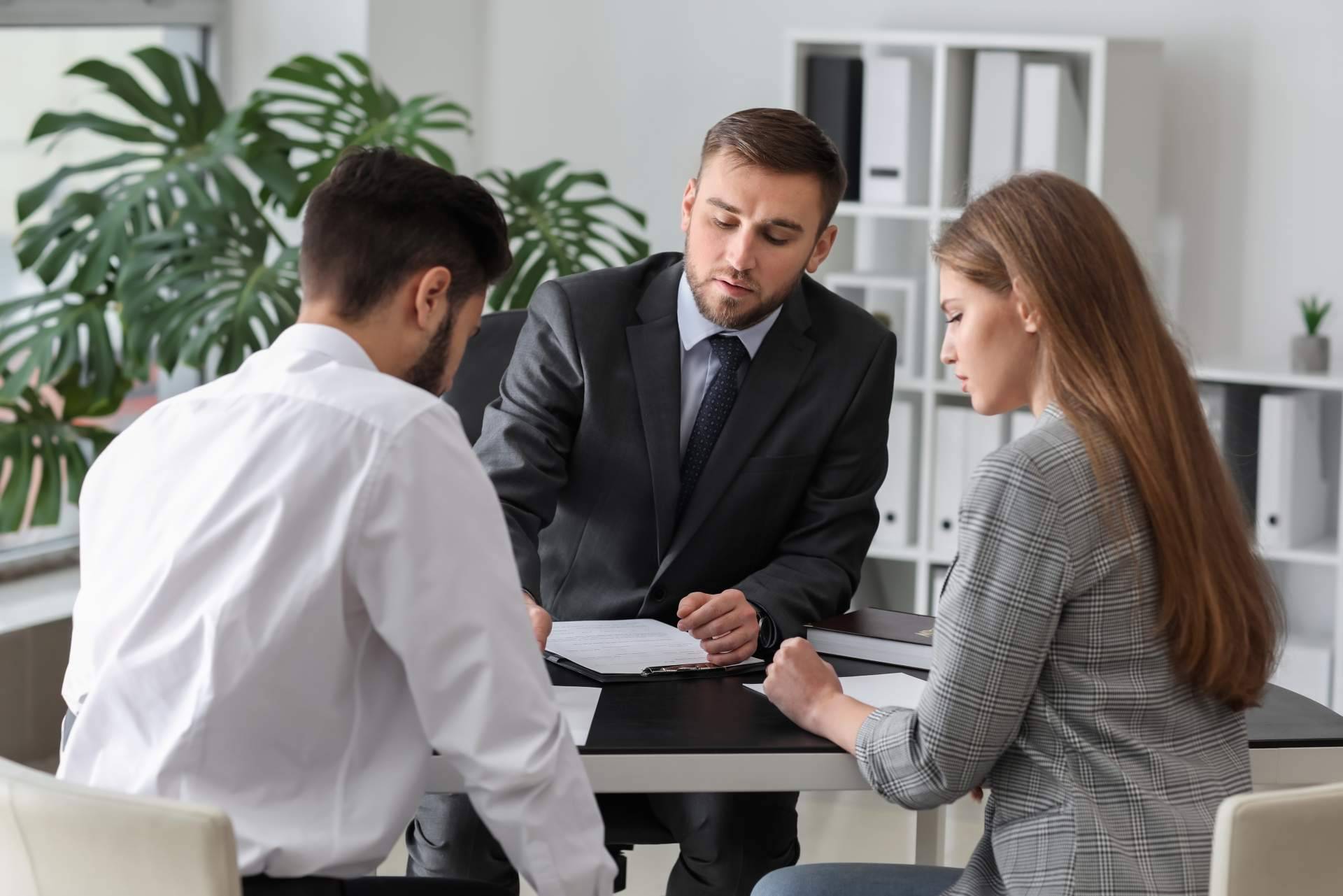 Abogados Cebrián dispone de profesionales especializados en divorcios express