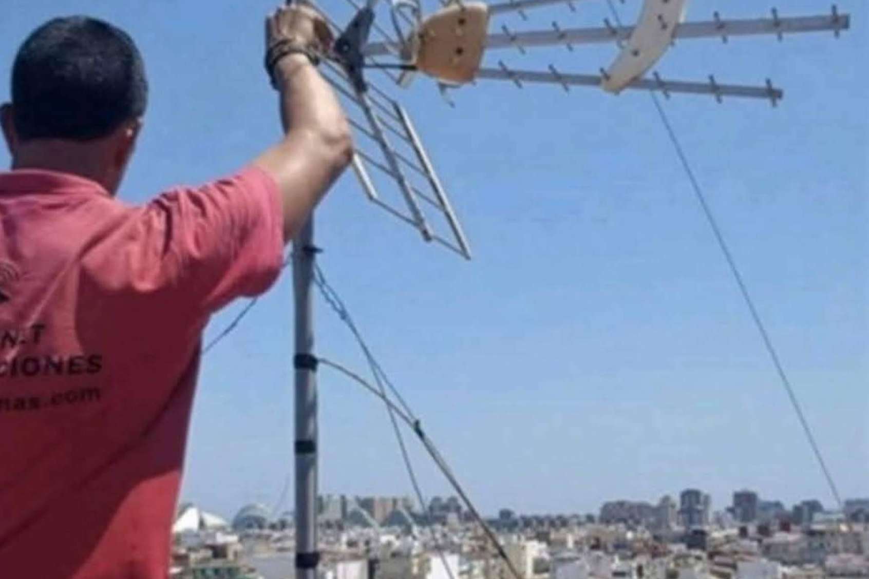 Servicios de antenistas en Valencia a través de la página web de instaladorantenas.com
